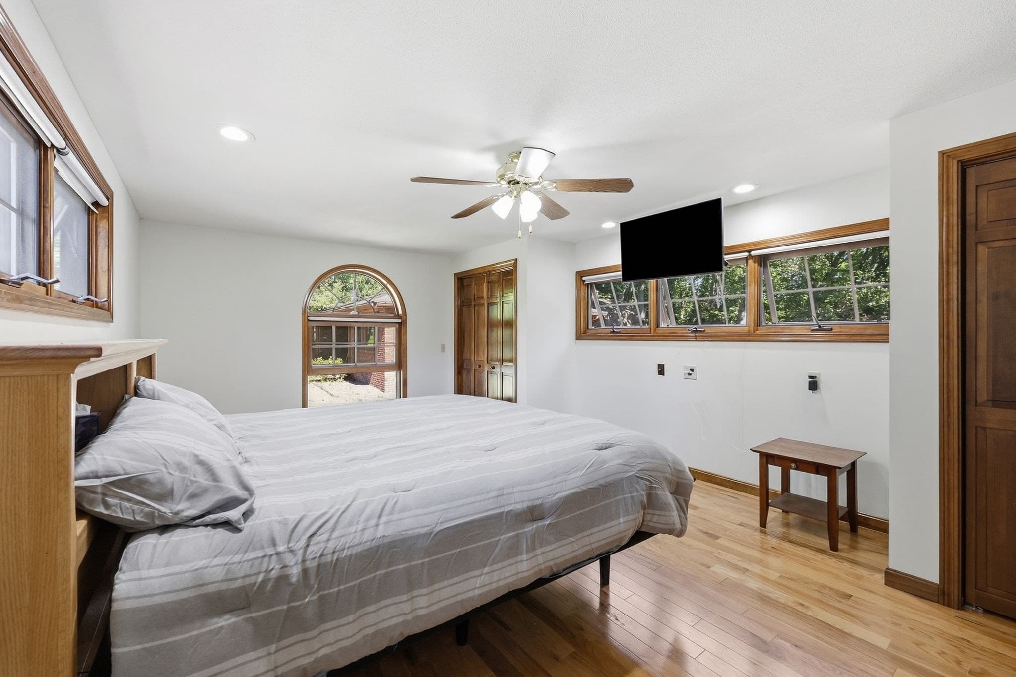 Single Family Residence at 227 Telegraph Ave, Chicopee MA 01020, Chicopee, photo 22 of 42
