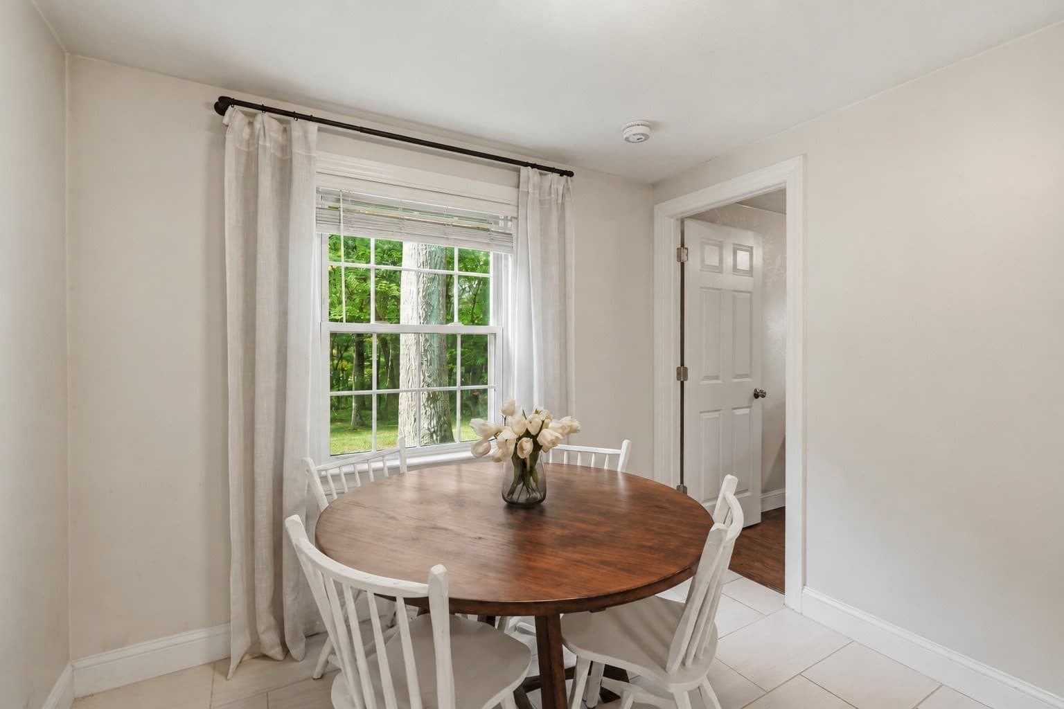 Single Family Residence at 547 Tremont St, Rehoboth MA 02769, Rehoboth, photo 13 of 42