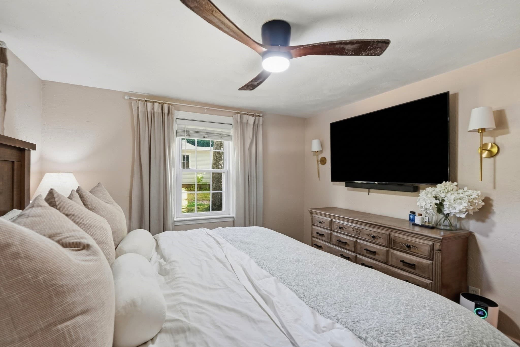 Single Family Residence at 547 Tremont St, Rehoboth MA 02769, Rehoboth, photo 24 of 42