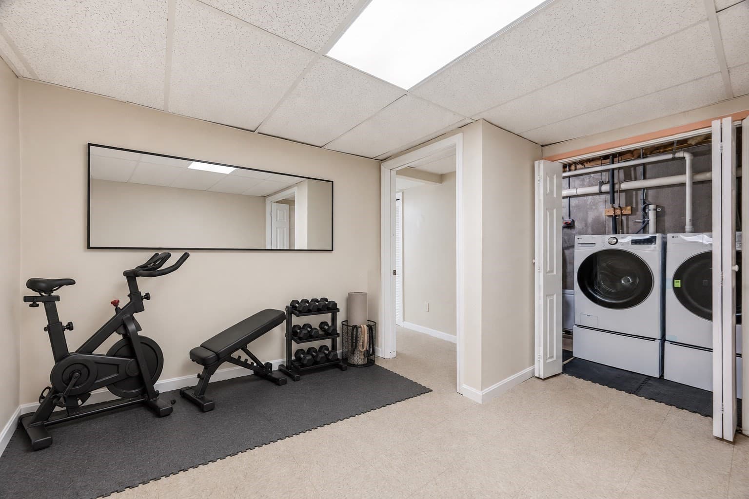 Condominium at 118 Granville Ave # 118, Malden MA 02148, Malden, photo 32 of 41