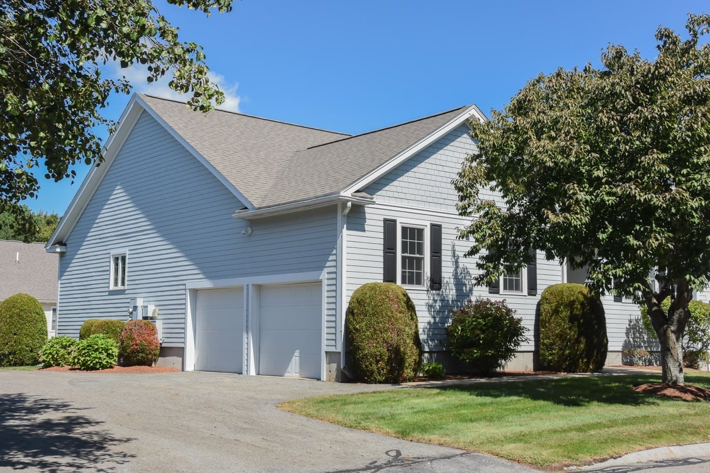 5 Village Ln # 5, Methuen MA 01844