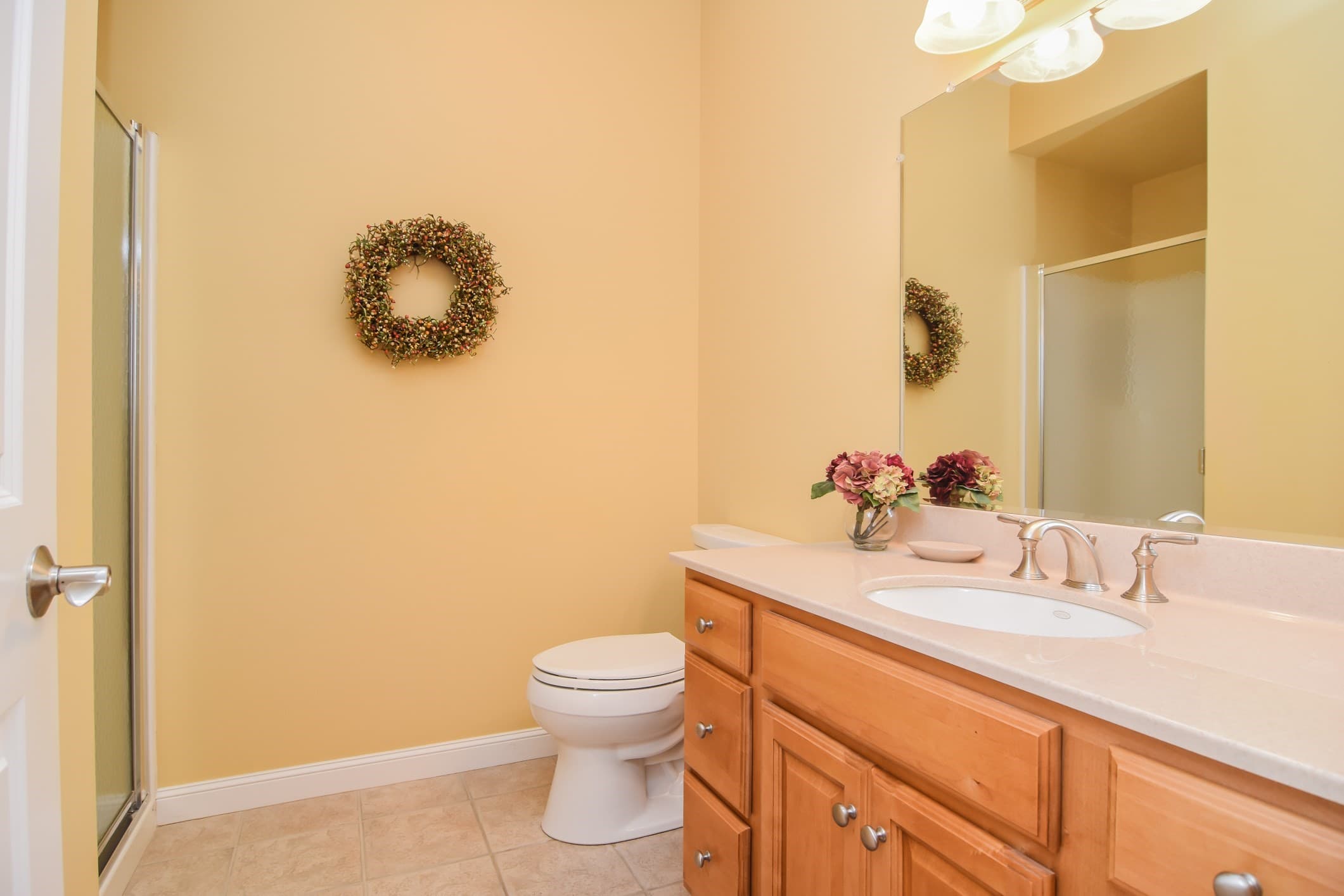 Condominium at 5 Village Ln # 5, Methuen MA 01844, Methuen, photo 9 of 38