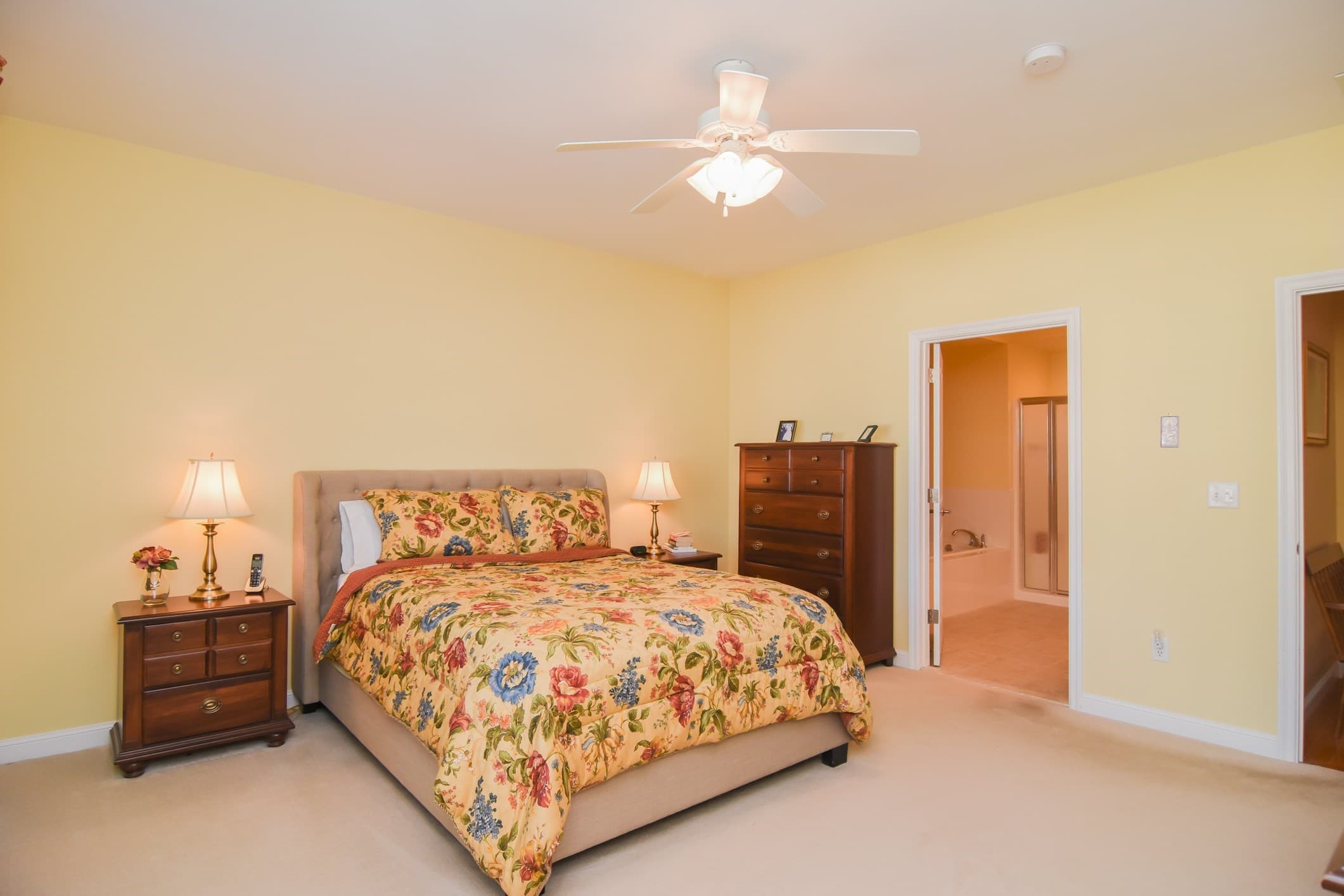 Condominium at 5 Village Ln # 5, Methuen MA 01844, Methuen, photo 15 of 38