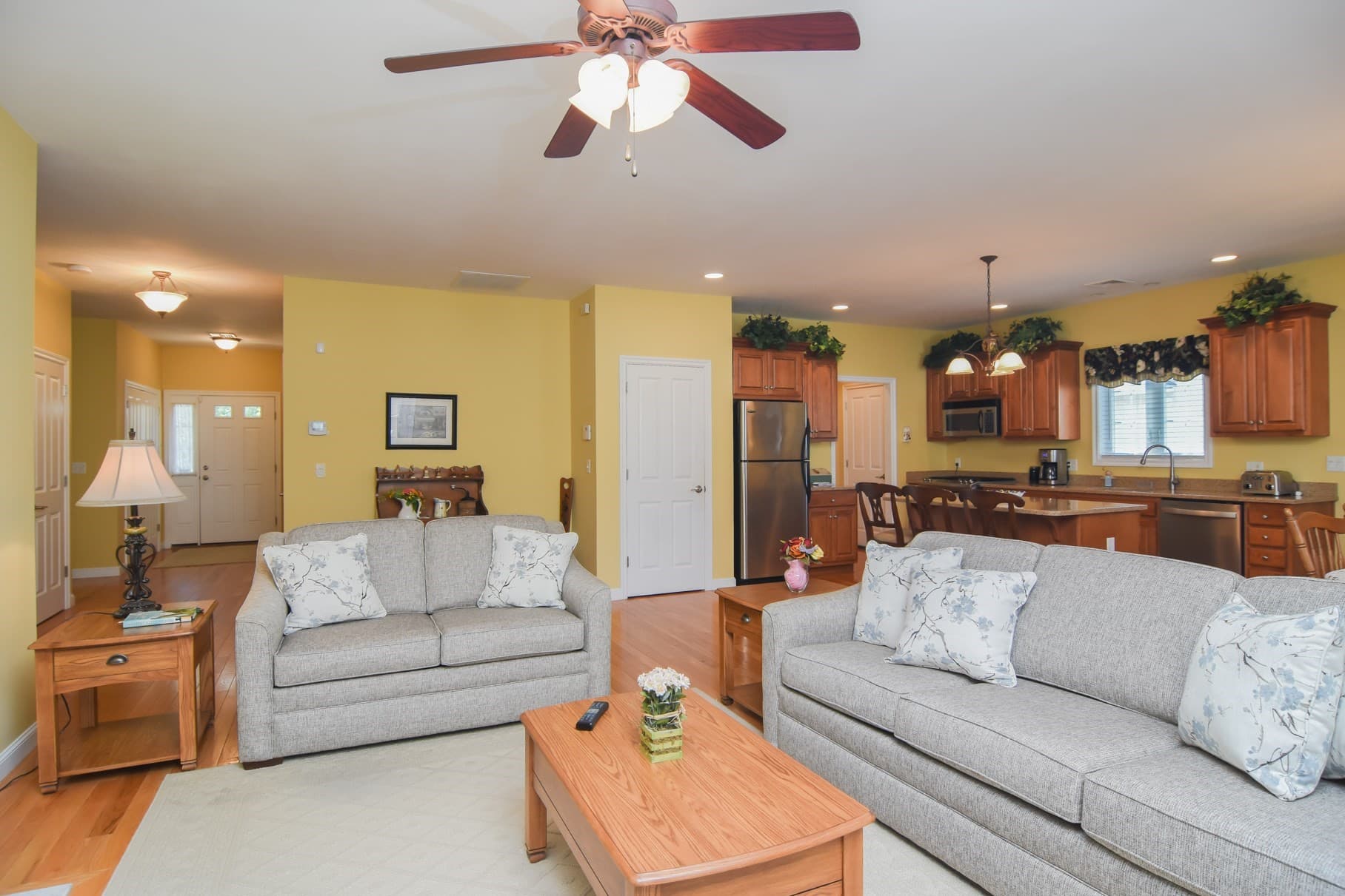 Condominium at 5 Village Ln # 5, Methuen MA 01844, Methuen, photo 29 of 38
