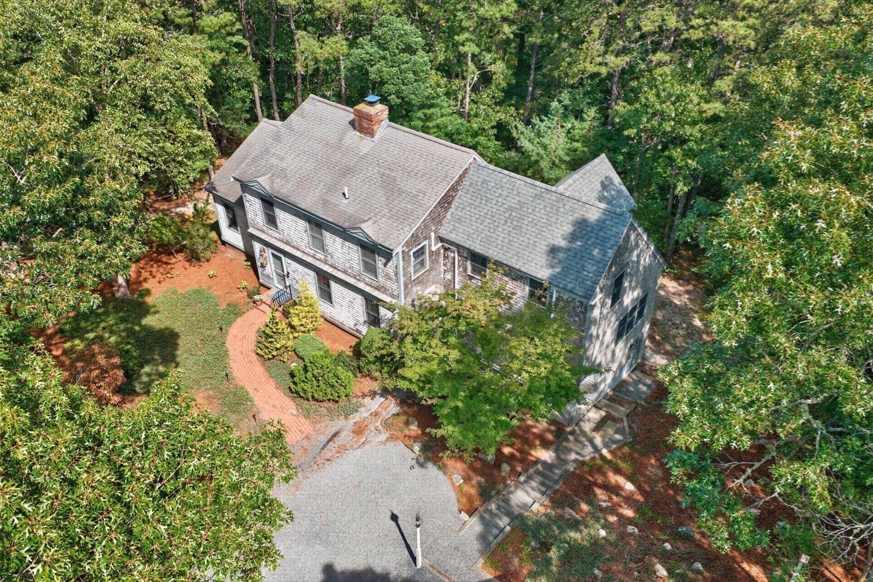 Single Family Residence at 110 Waquoit Rd East, Barnstable MA 02635, Barnstable, photo 5 of 35