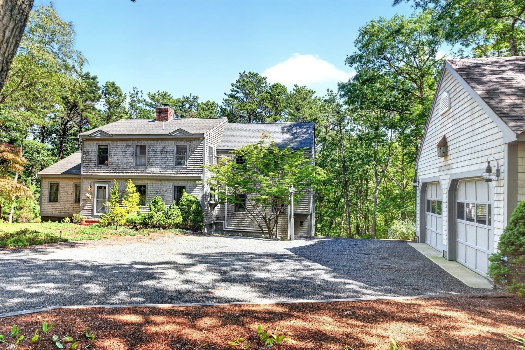 Single Family Residence at 110 Waquoit Rd East, Barnstable MA 02635, Barnstable, photo 4 of 35