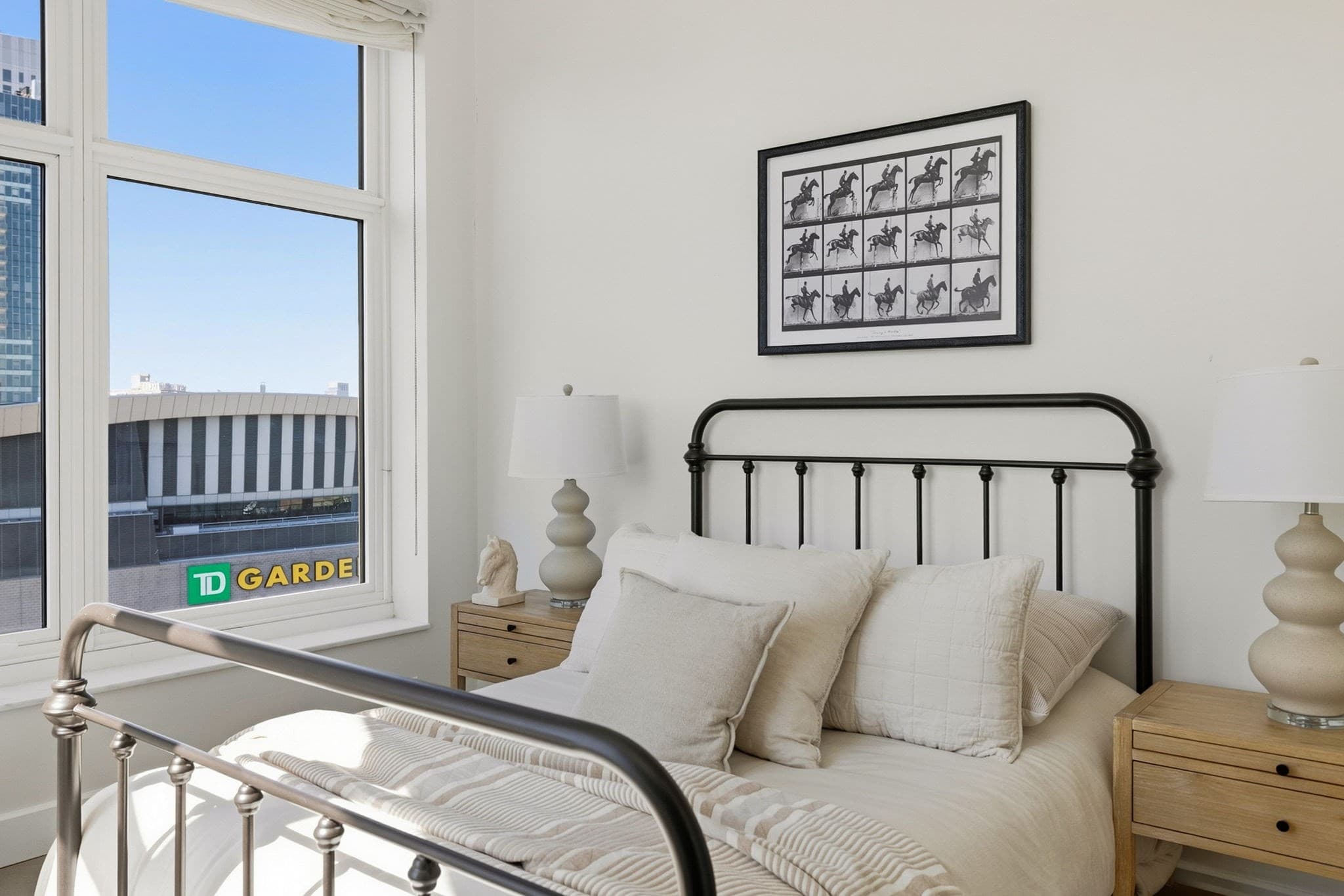 Condominium at 100 Lovejoy Wharf, Boston MA 02114, Boston, photo 5 of 19