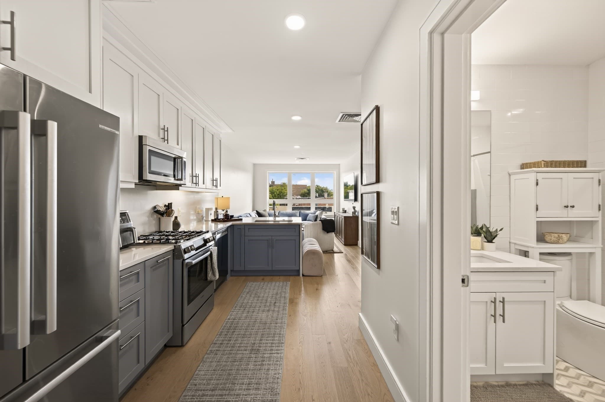 Condominium at 301 Border # 606, Boston MA 02128, Boston, photo 12 of 38