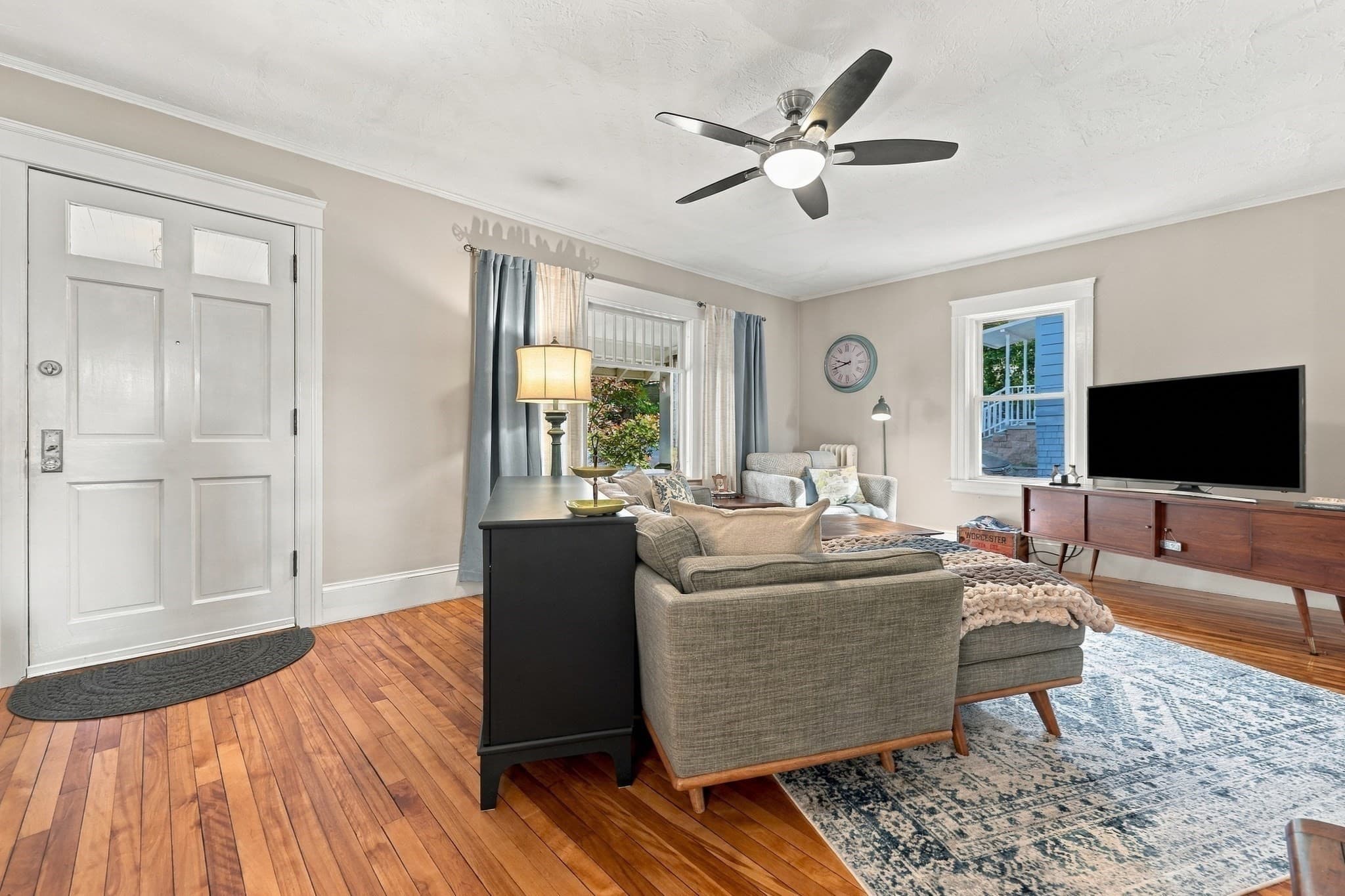 Single Family Residence at 2 Winnipeg Street, Worcester MA 01607, Worcester, photo 9 of 38
