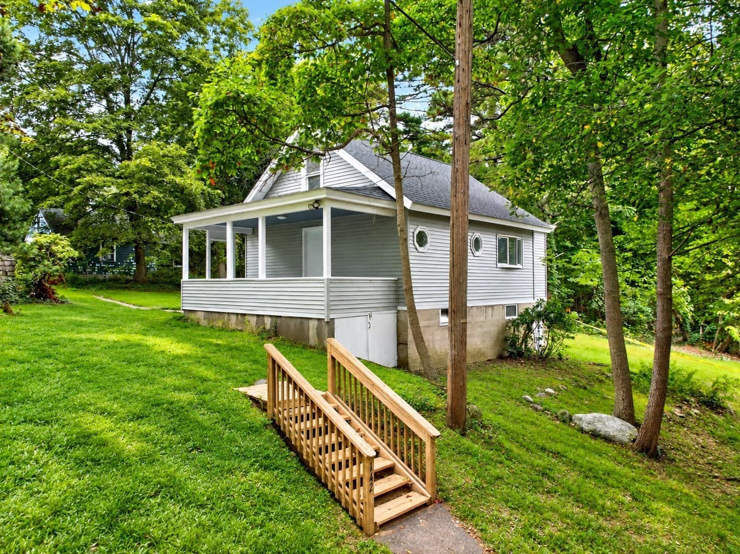 142 May St, North Attleboro MA 02760
