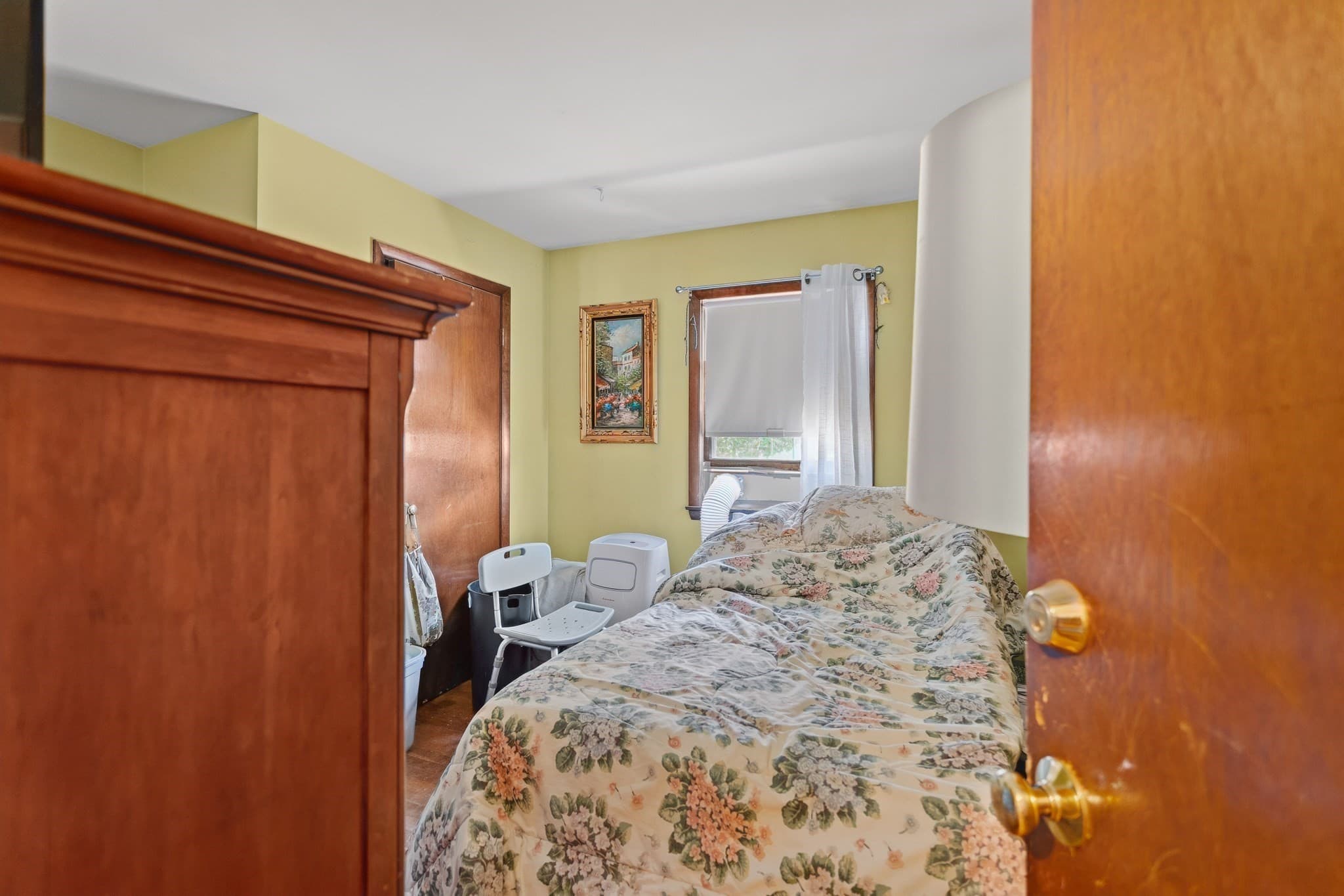 Single Family Residence at 135 Cherry Street, Gloucester MA 01930, Gloucester, photo 14 of 39