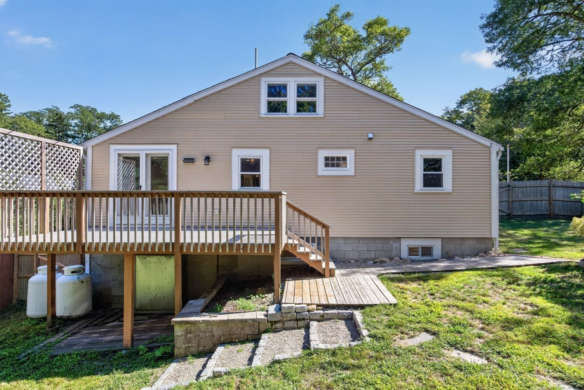 2 Family - 2 Units Up/Down at 27 Mcguerty, Brewster MA 02631, photo 36 of 41