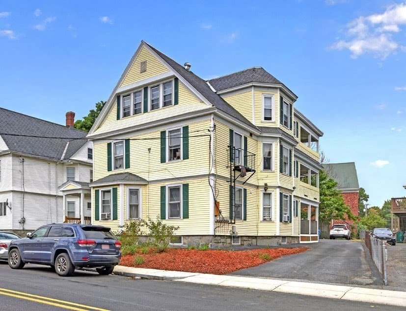 5-9 Family at 255 Liberty Street, Lowell MA 01851, Lowell, photo 4 of 9