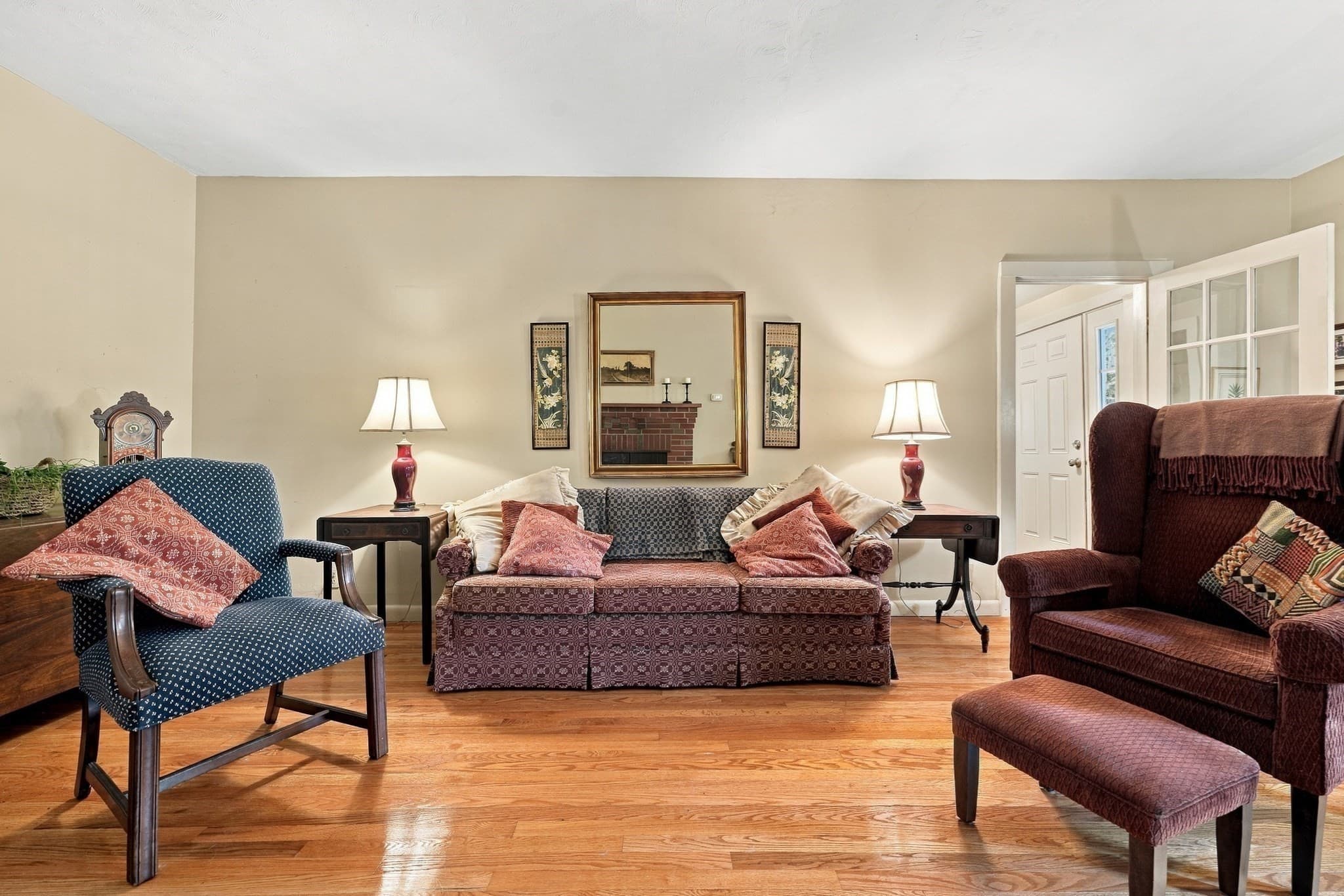 Single Family Residence at 185 Sutton Ave, Oxford MA 01540, Oxford, photo 13 of 37