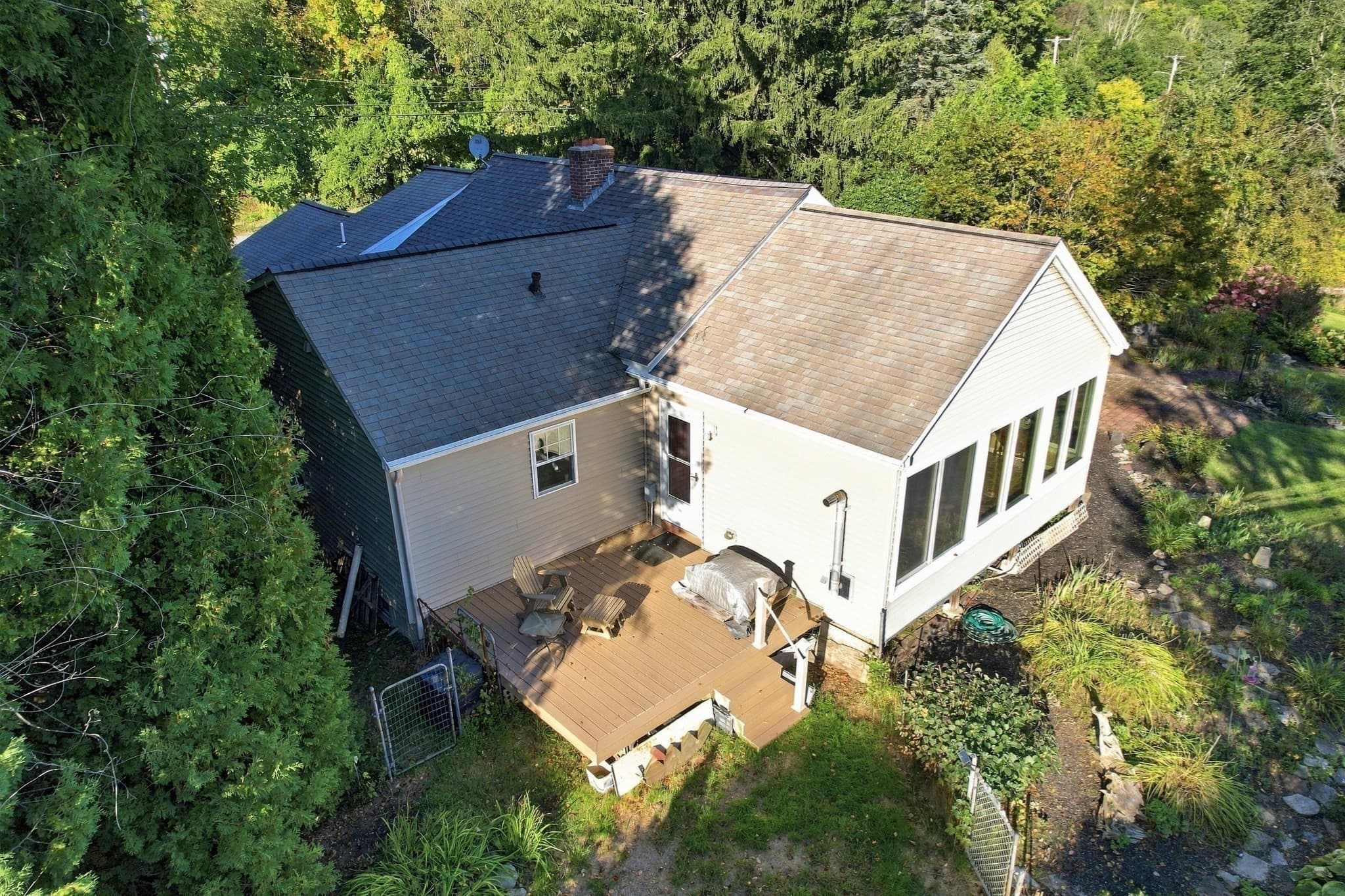 Single Family Residence at 185 Sutton Ave, Oxford MA 01540, Oxford, photo 30 of 37