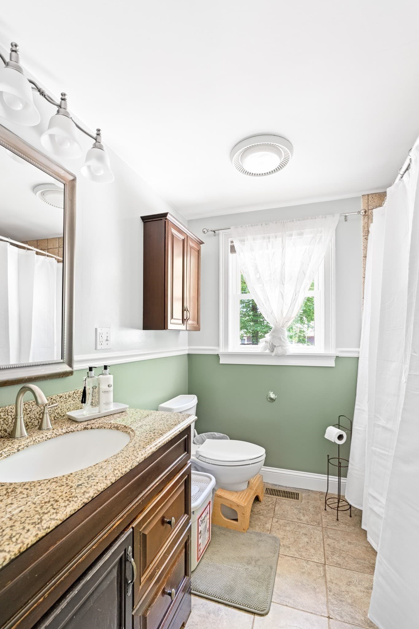 Single Family Residence at 11 Woodbury Rd, Billerica MA 01821, Billerica, photo 17 of 34