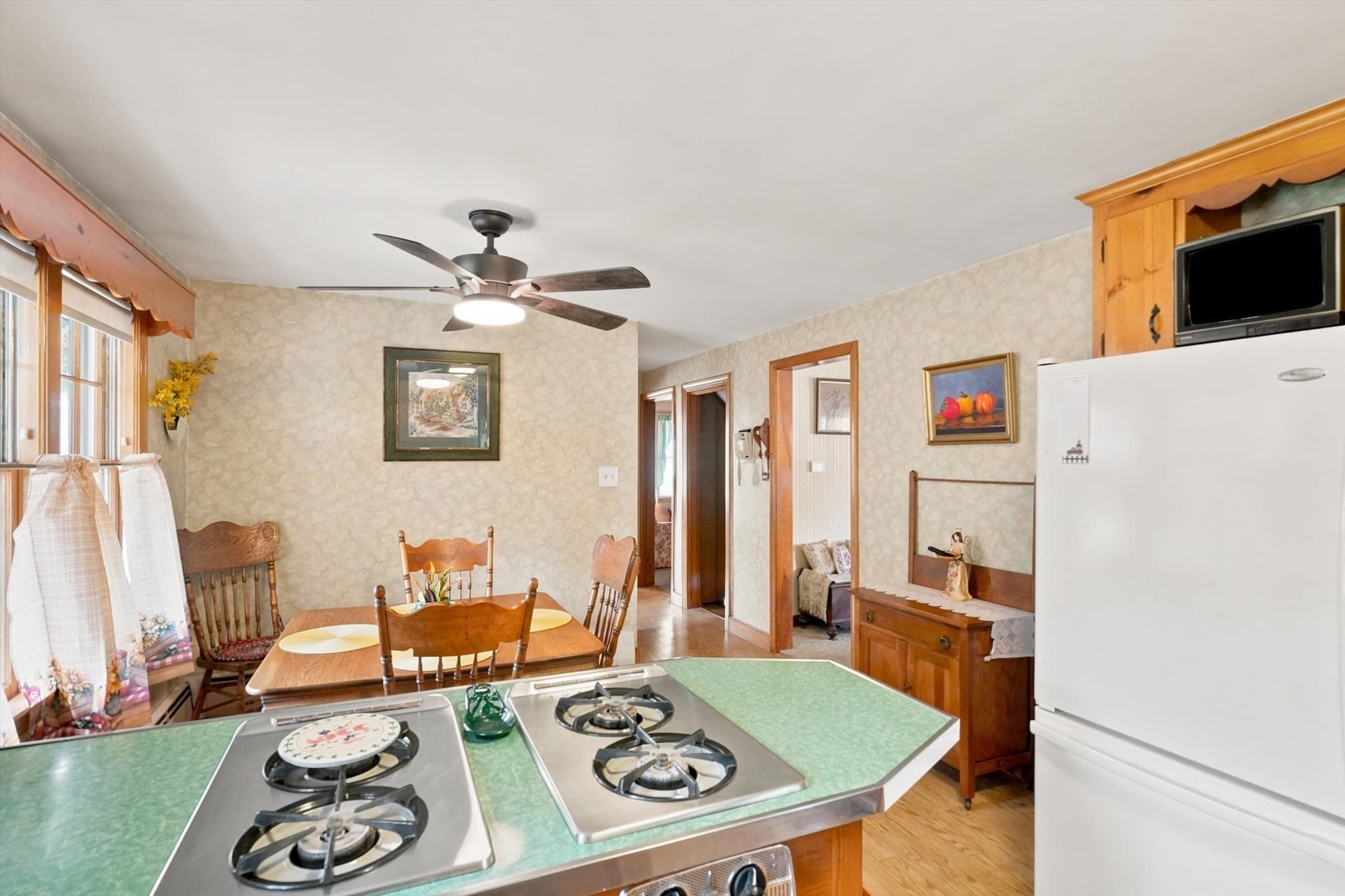 Single Family Residence at 61 Clayton Ave., Methuen MA 01844, Methuen, photo 9 of 42