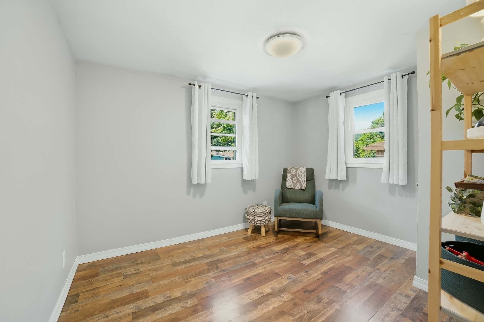 Single Family Residence at 19 Harold St, Worcester MA 01604, Worcester, photo 14 of 28