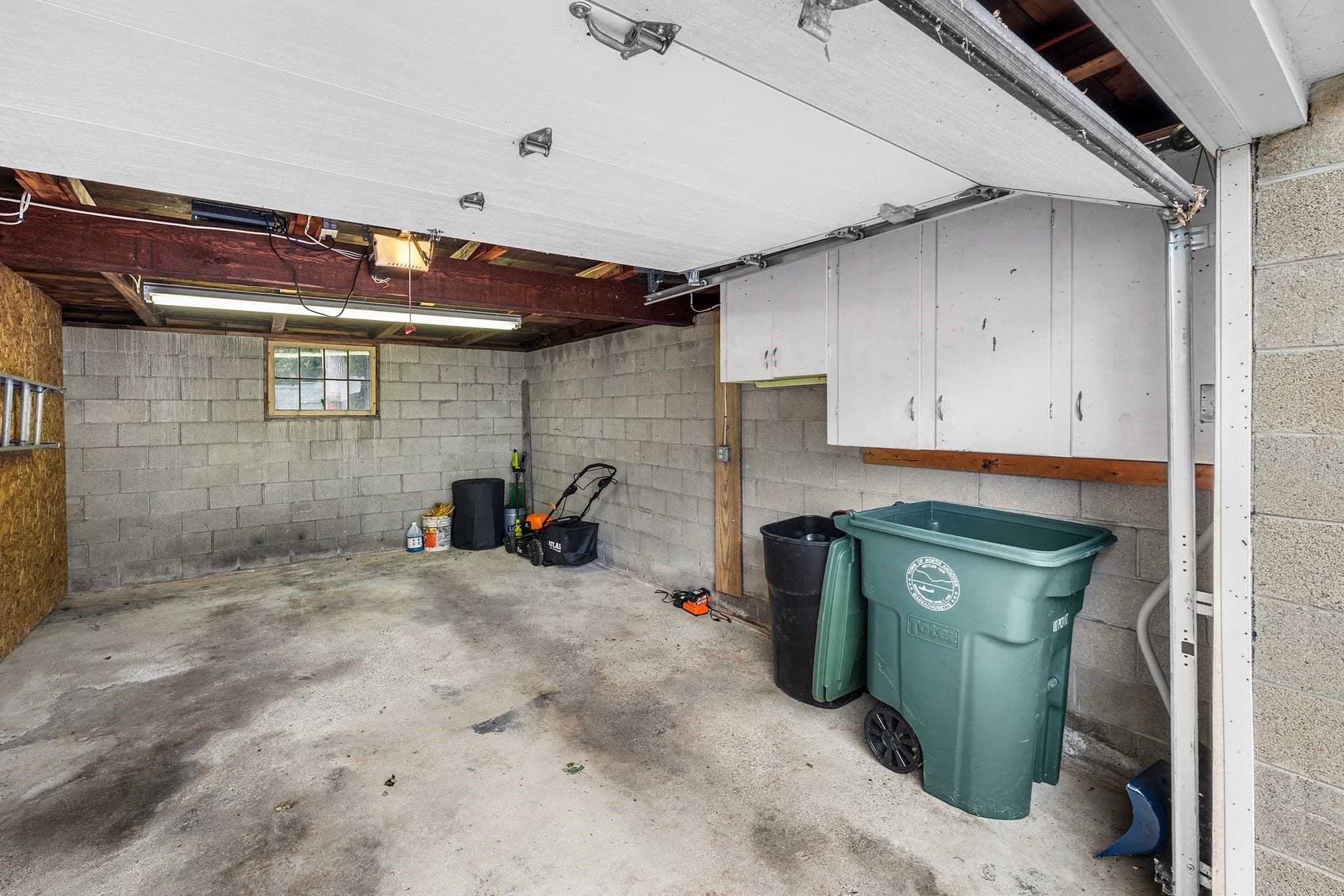 Condominium at 8 Bixby St # 8, North Andover MA 01845, North Andover, photo 24 of 29
