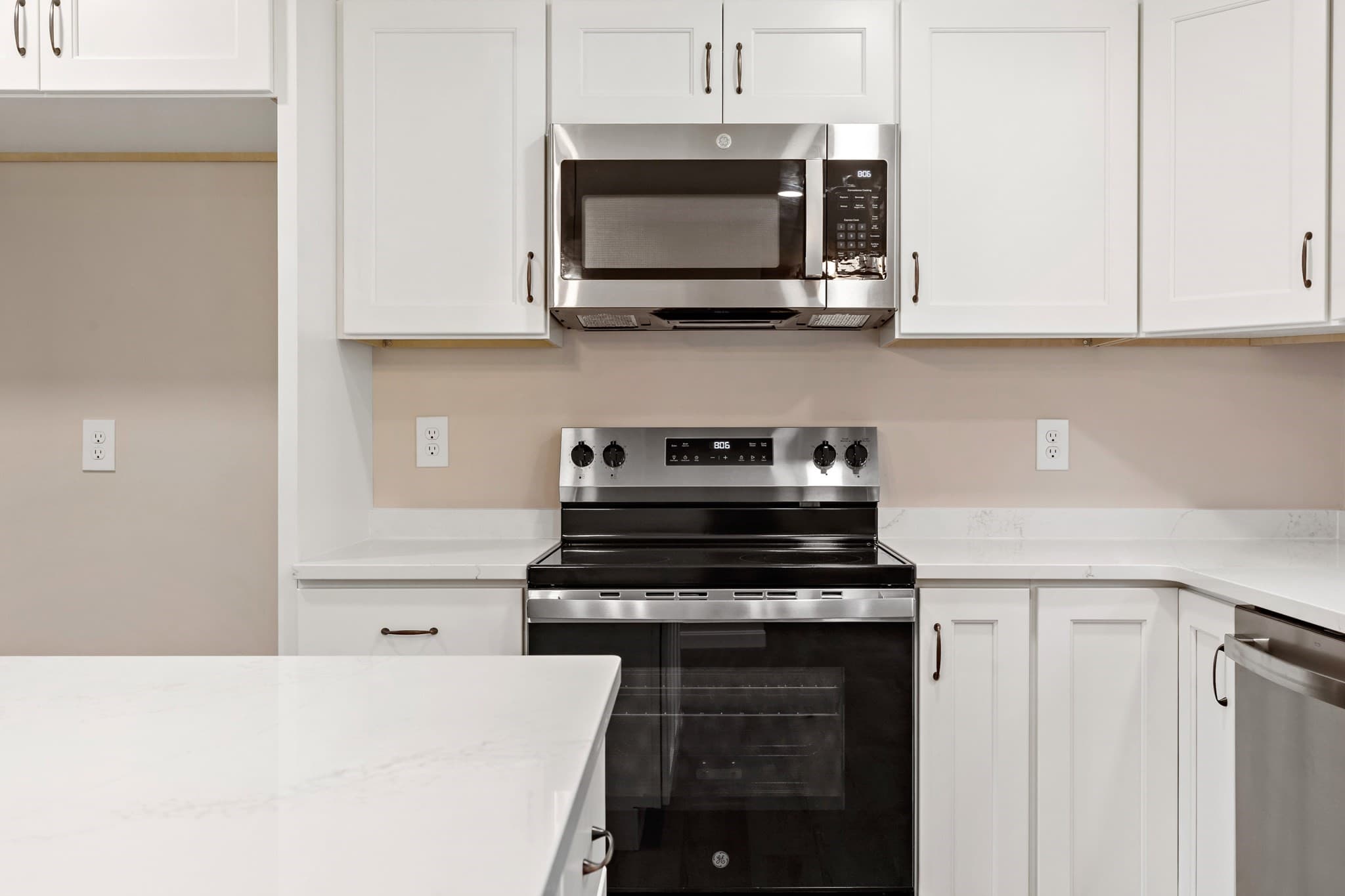 Single Family Residence at 4 Lady Bug Ln, Plymouth MA 02360, Plymouth, photo 16 of 29