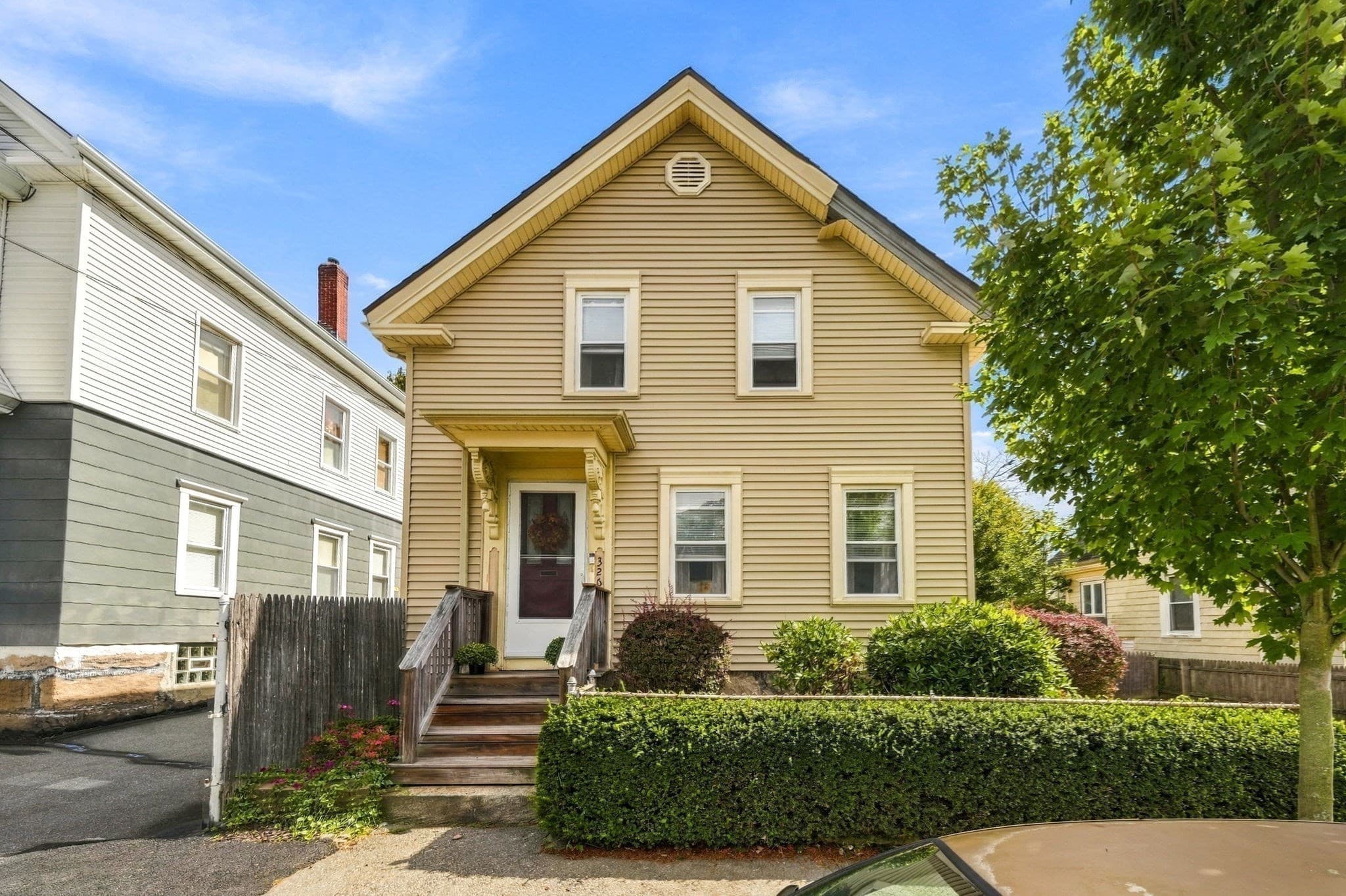 Single Family Residence at 326 Cedar St, New Bedford MA 02740, New Bedford, photo 28 of 28