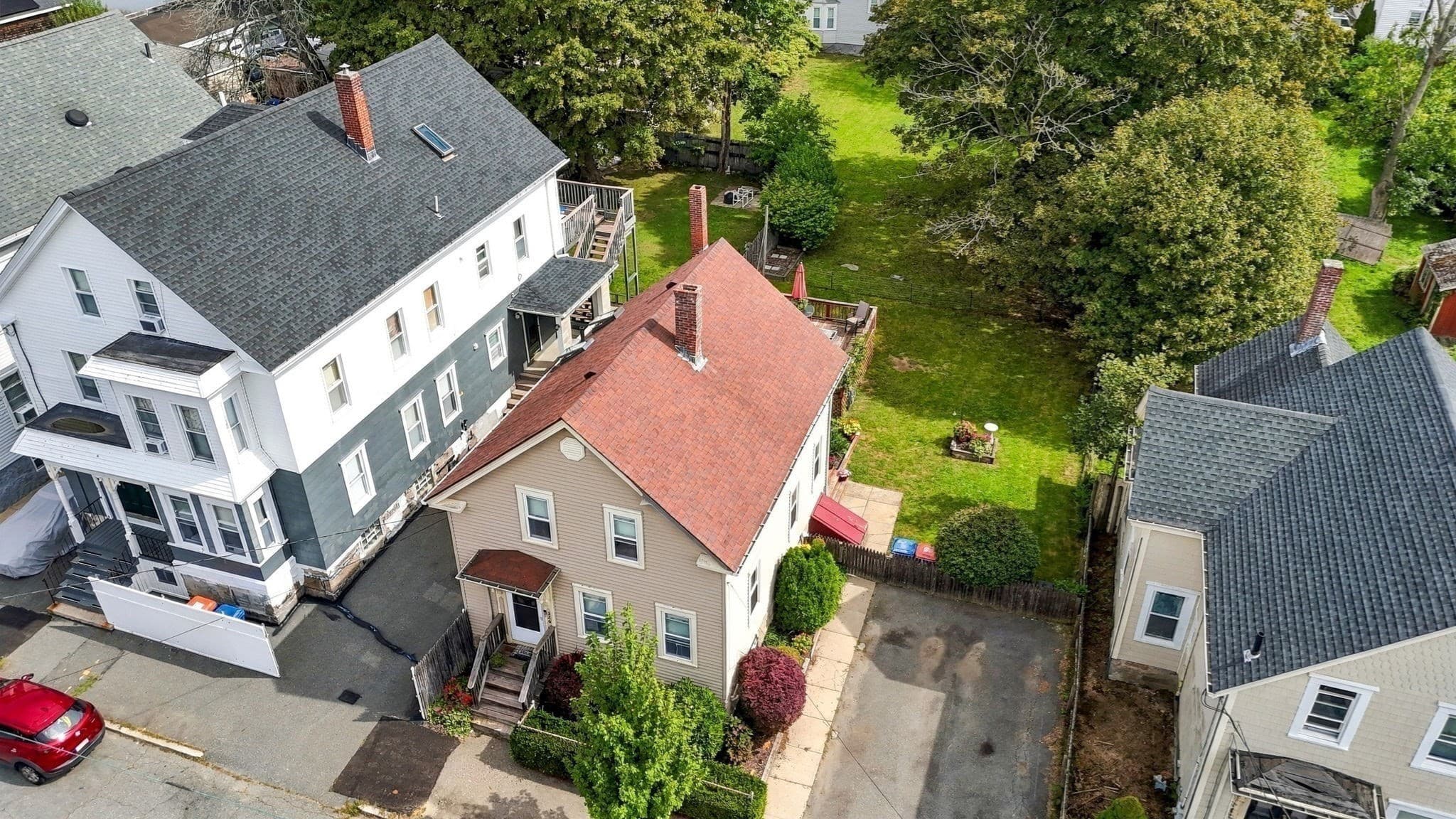 Single Family Residence at 326 Cedar St, New Bedford MA 02740, New Bedford, photo 25 of 28