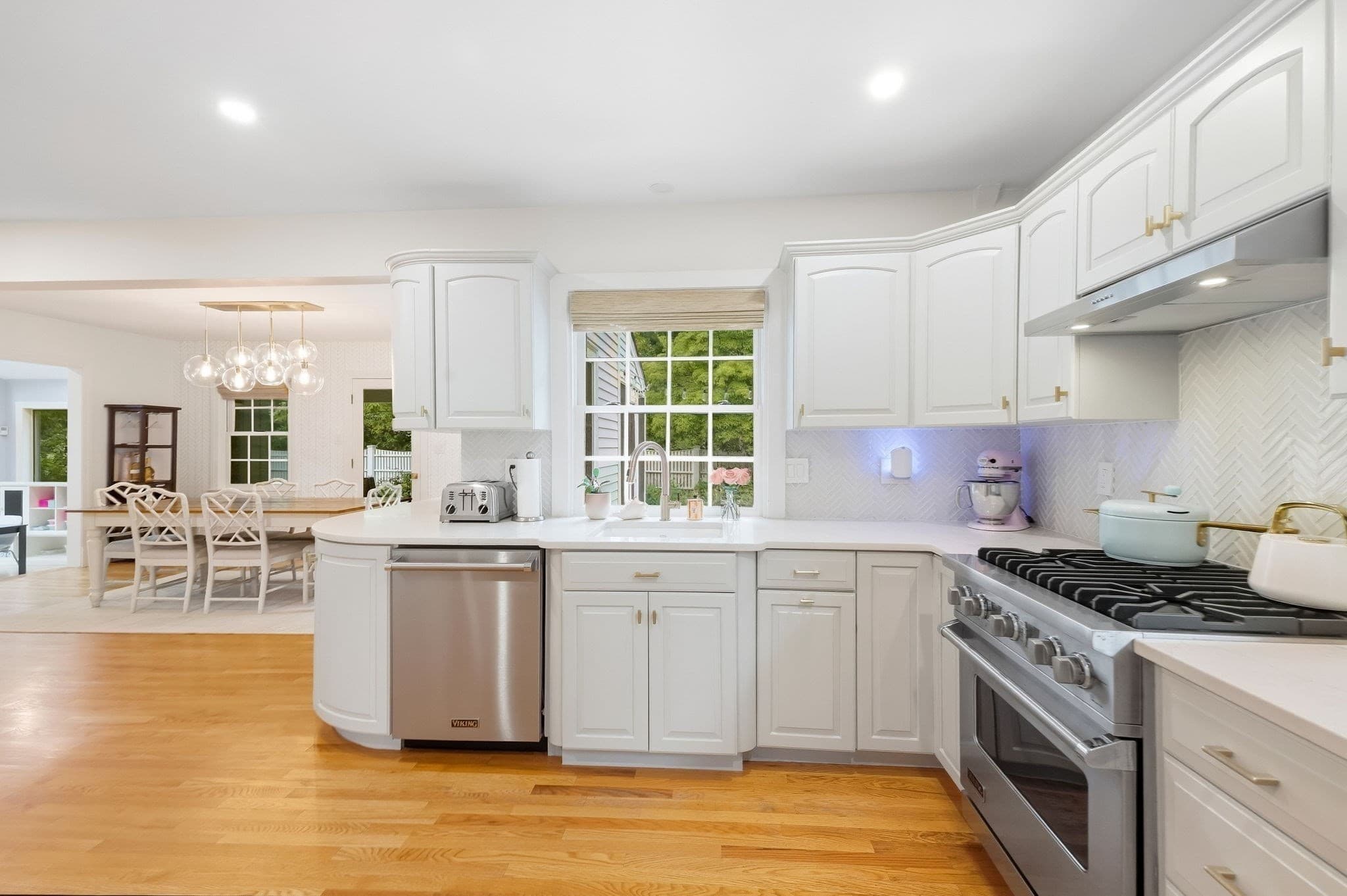 Single Family Residence at 276 Andover St, Andover MA 01810, Andover, photo 11 of 39