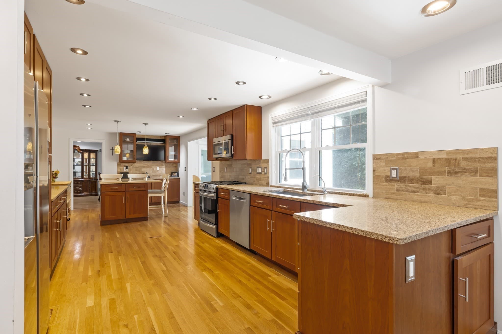 Single Family Residence at 57 Carl Road, Holliston MA 01746, Holliston, photo 8 of 42