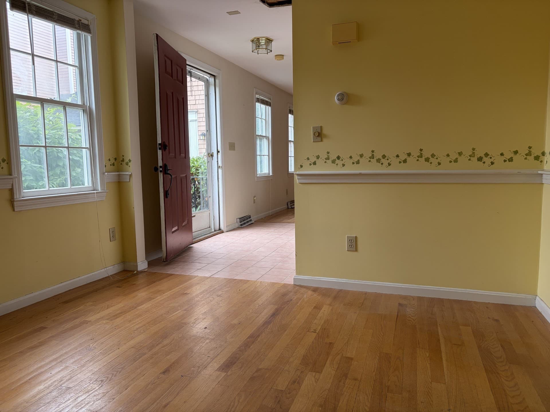 Condominium at 163 Whittier Meadows Drive # 163, Amesbury MA 01913, Amesbury, photo 6 of 20
