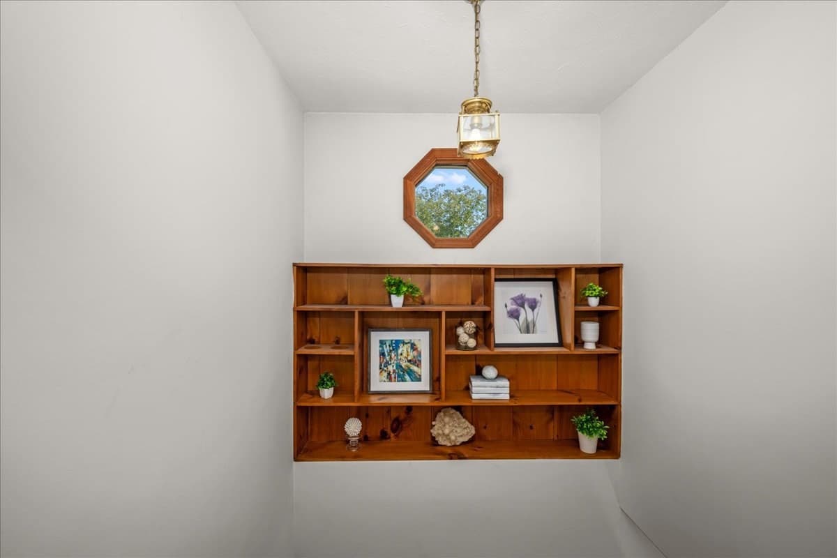 Condominium at 40 Lexington Road # 40, Millbury MA 01527, Millbury, photo 13 of 31