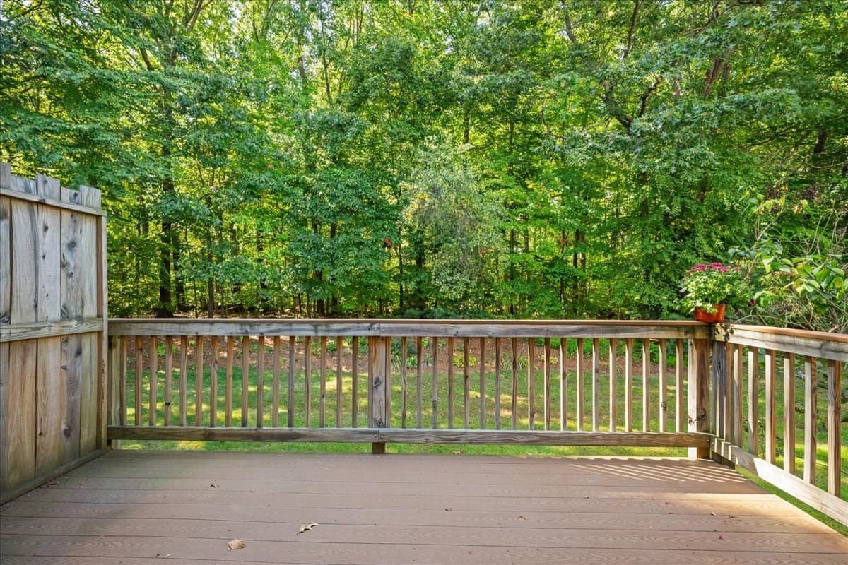 Condominium at 40 Lexington Road # 40, Millbury MA 01527, Millbury, photo 24 of 31