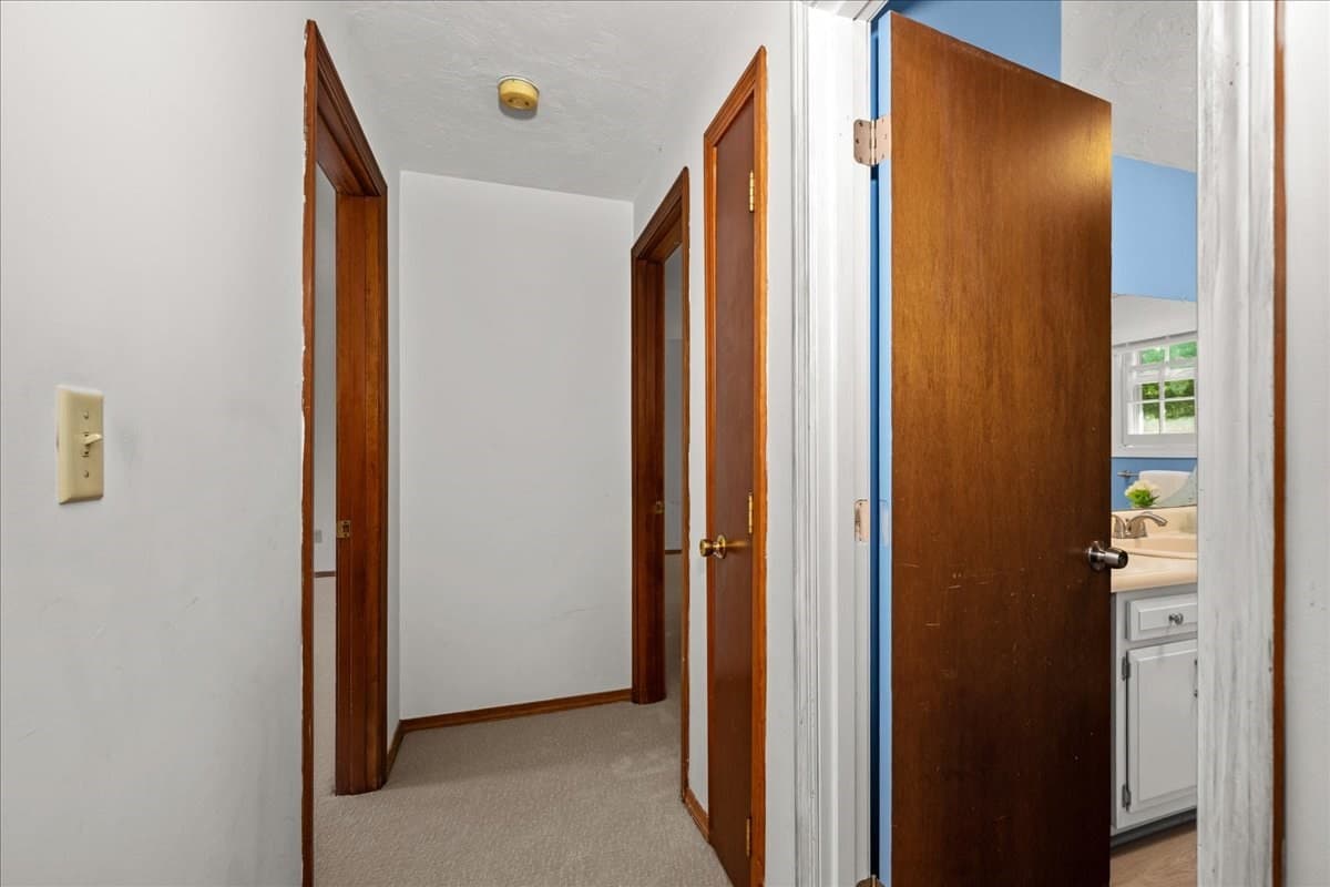 Condominium at 40 Lexington Road # 40, Millbury MA 01527, Millbury, photo 15 of 31