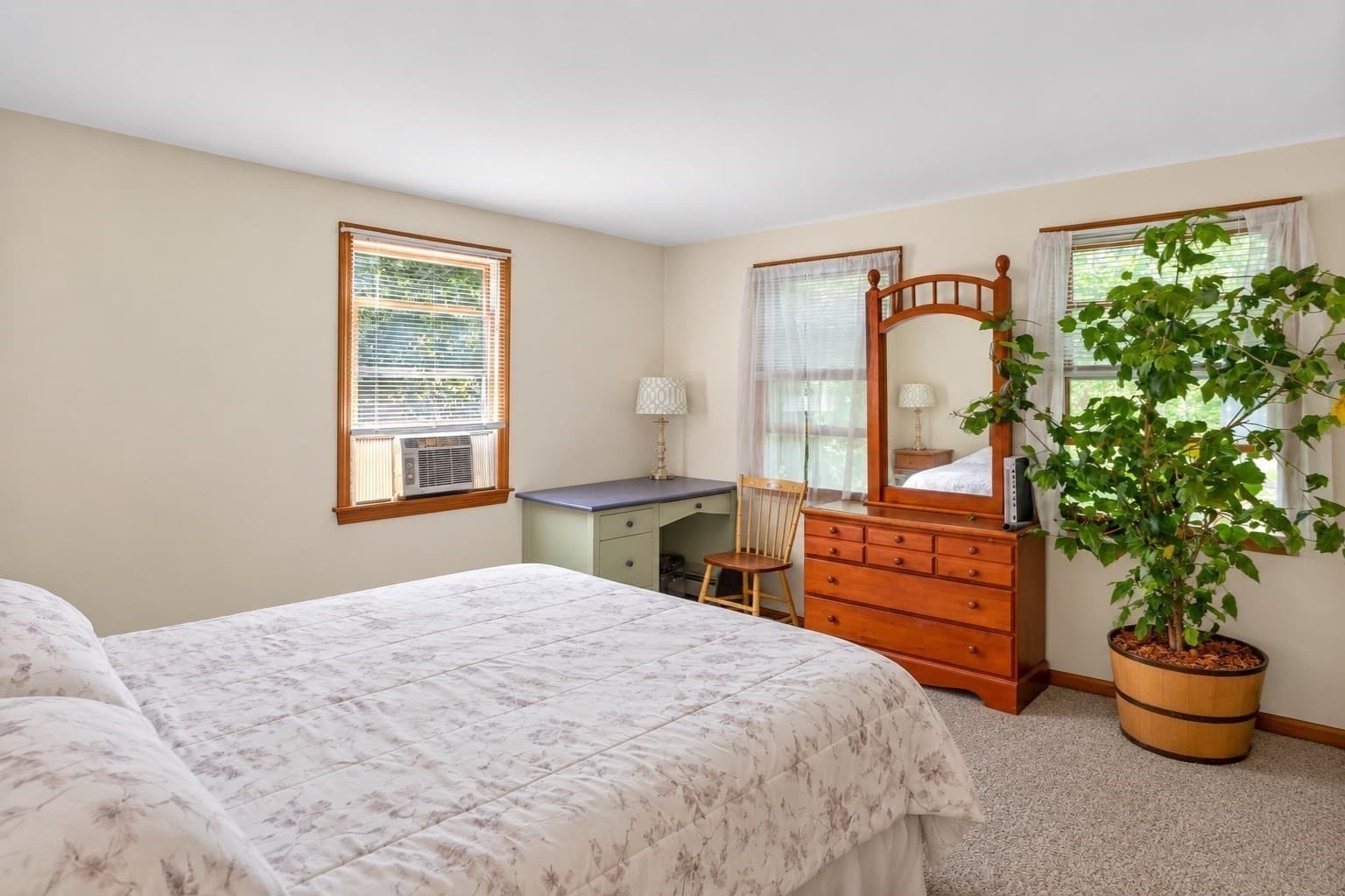 Multi Family at 4 Farm Way, Edgartown MA 02539, photo 9 of 22