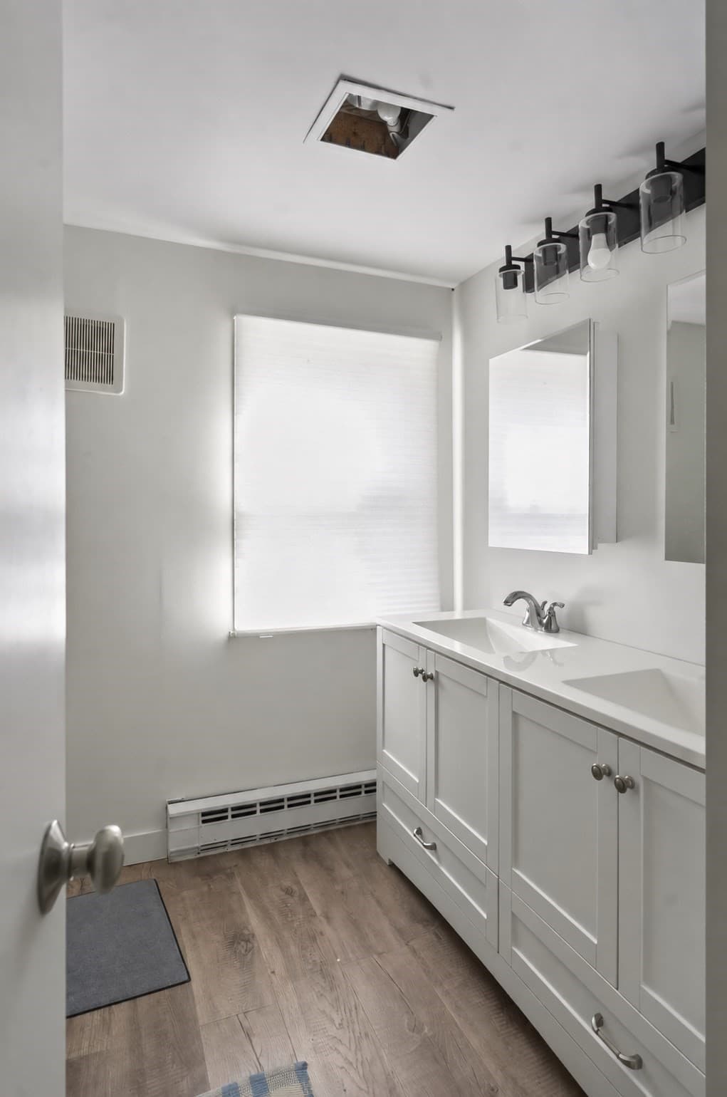 Single Family Residence at 234 County Road, Oak Bluffs MA 02557, photo 12 of 12