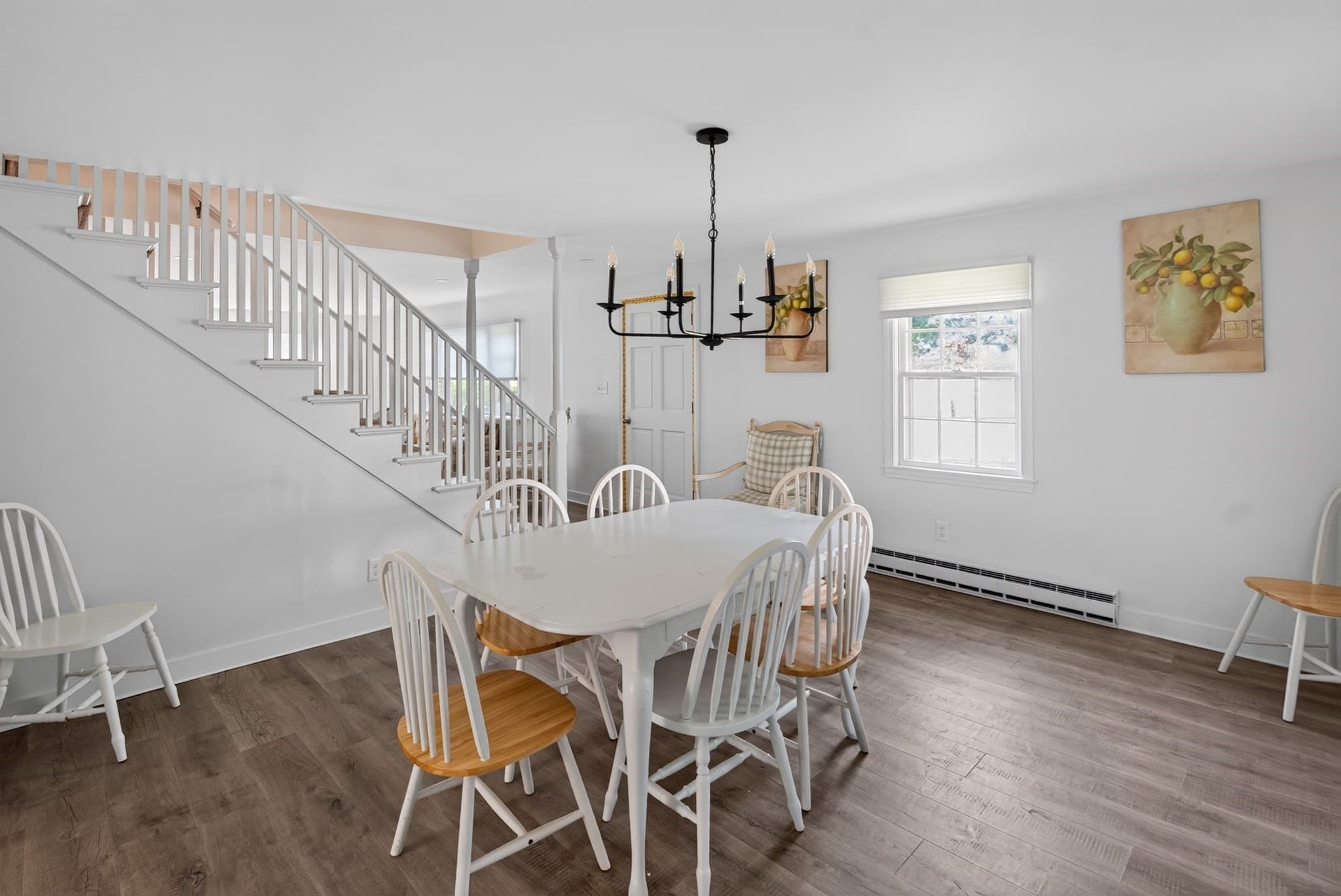Single Family Residence at 234 County Road, Oak Bluffs MA 02557, photo 5 of 12