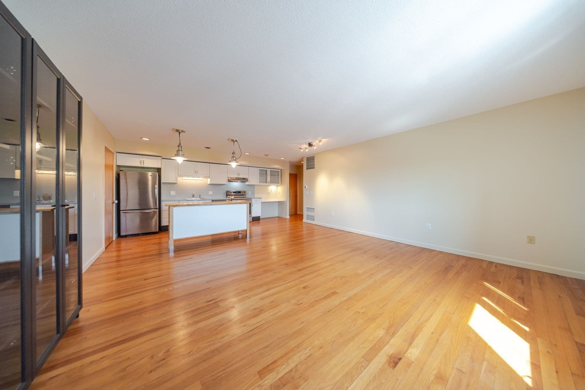 Condominium at 351 Pleasant St # 9, Northampton MA 01060, Northampton, photo 7 of 27