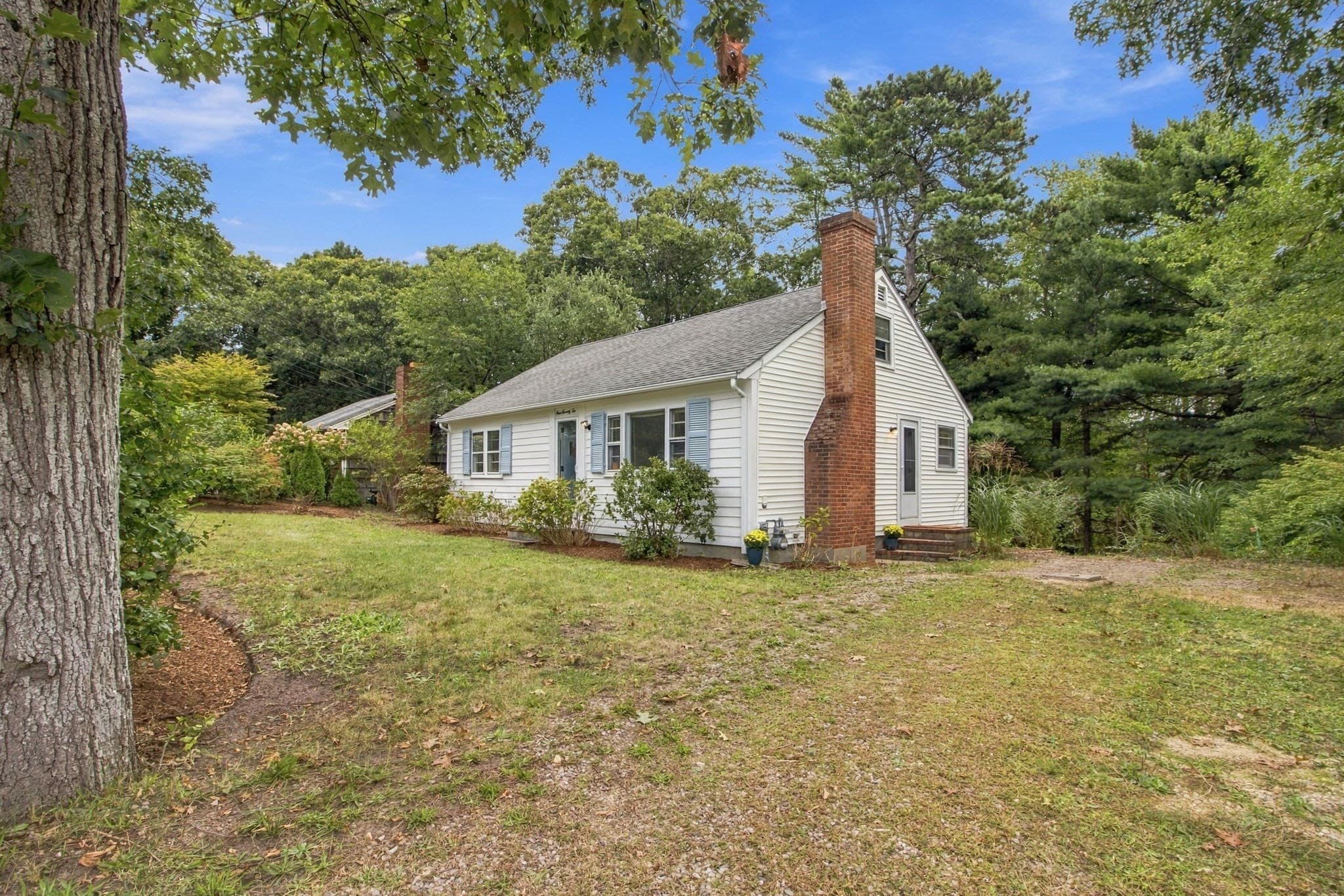 Single Family Residence at 172 Telegraph Rd, Dennis MA 02639, Dennis, photo 3 of 34