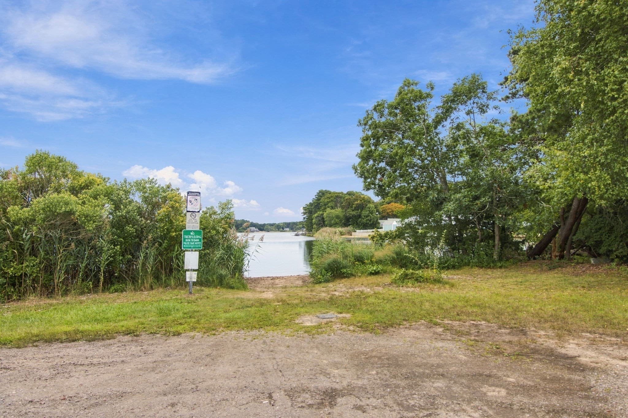 Single Family Residence at 172 Telegraph Rd, Dennis MA 02639, Dennis, photo 5 of 34