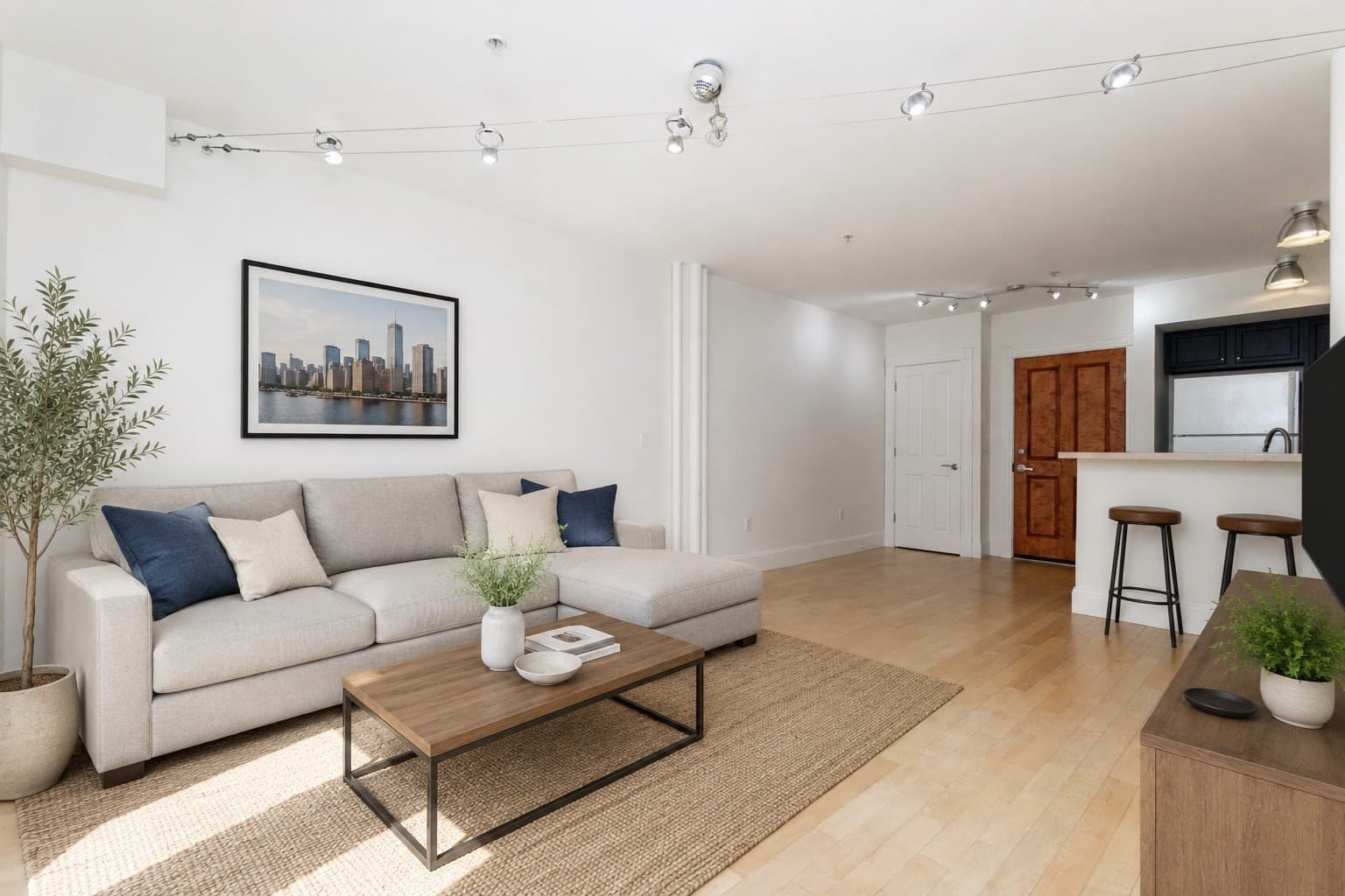 Condominium at 45-55 W Broadway # 208, Boston MA 02127, Boston, photo 2 of 24