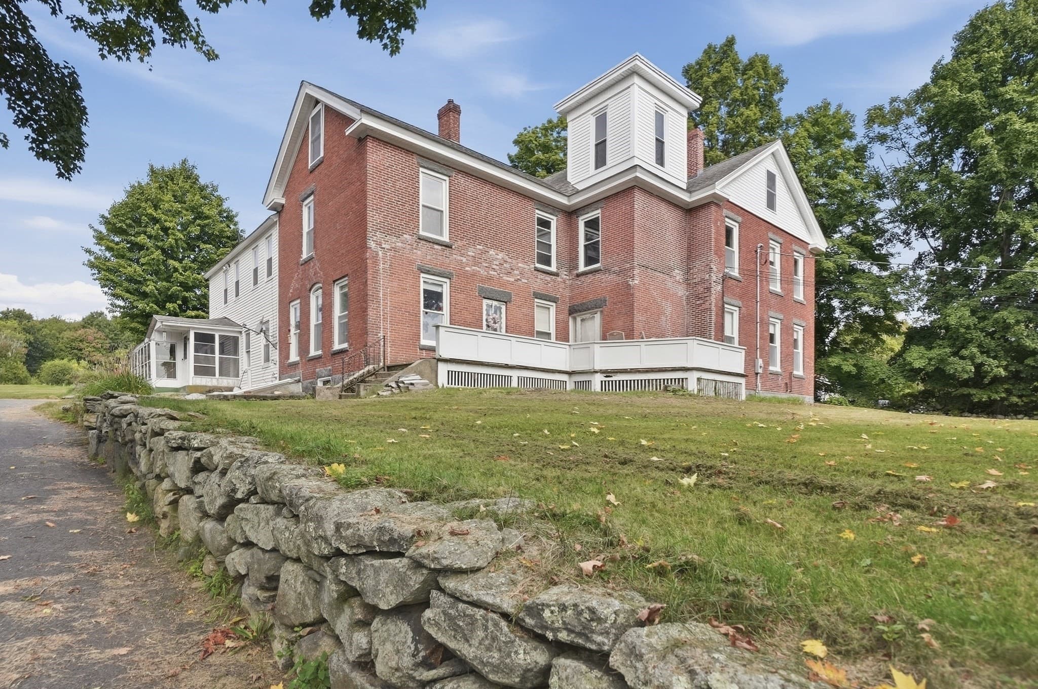 Single Family Residence at 307 Upper Church Street, Hardwick MA 01031, photo 3 of 41