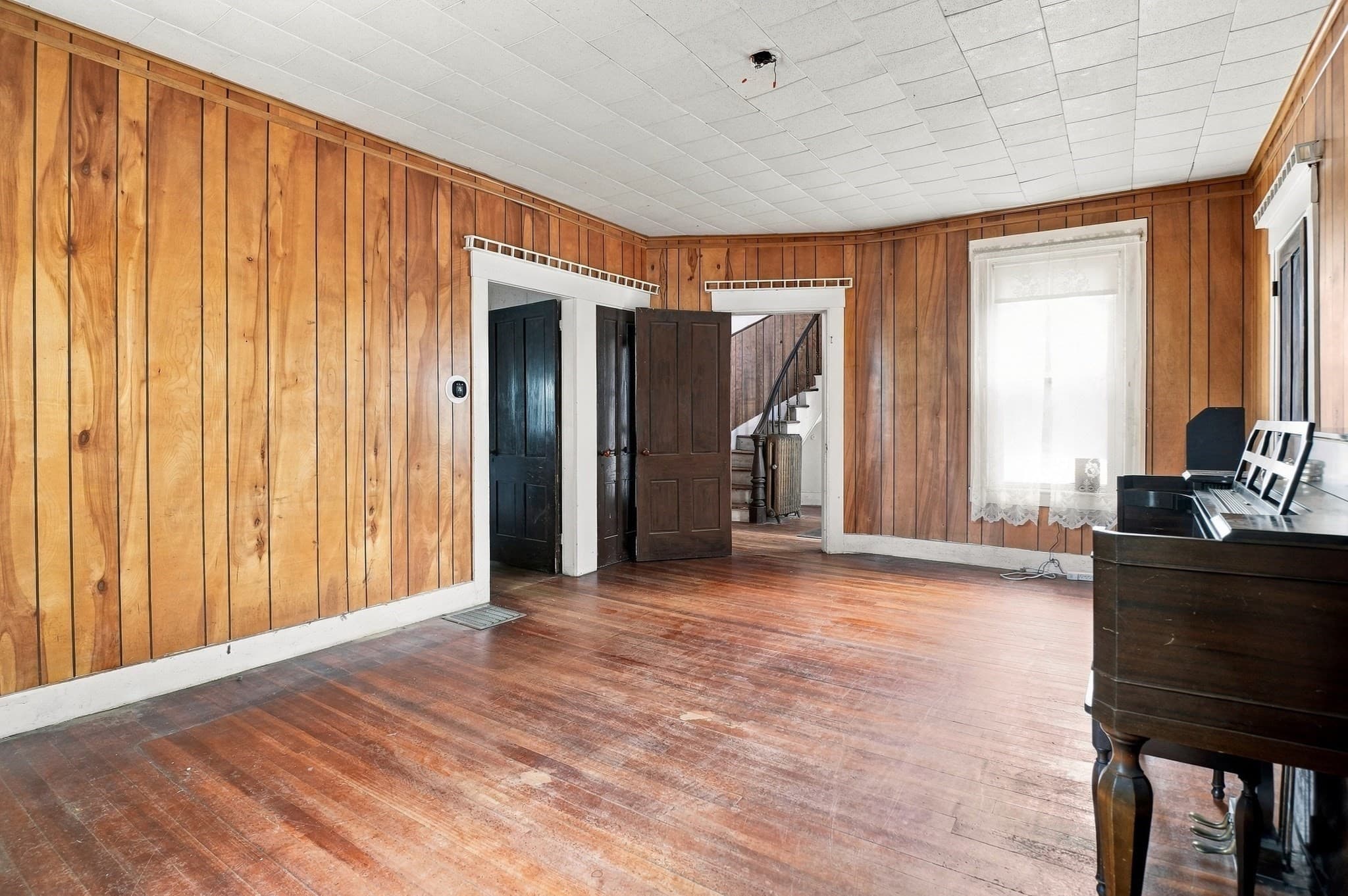 Single Family Residence at 307 Upper Church Street, Hardwick MA 01031, photo 8 of 41