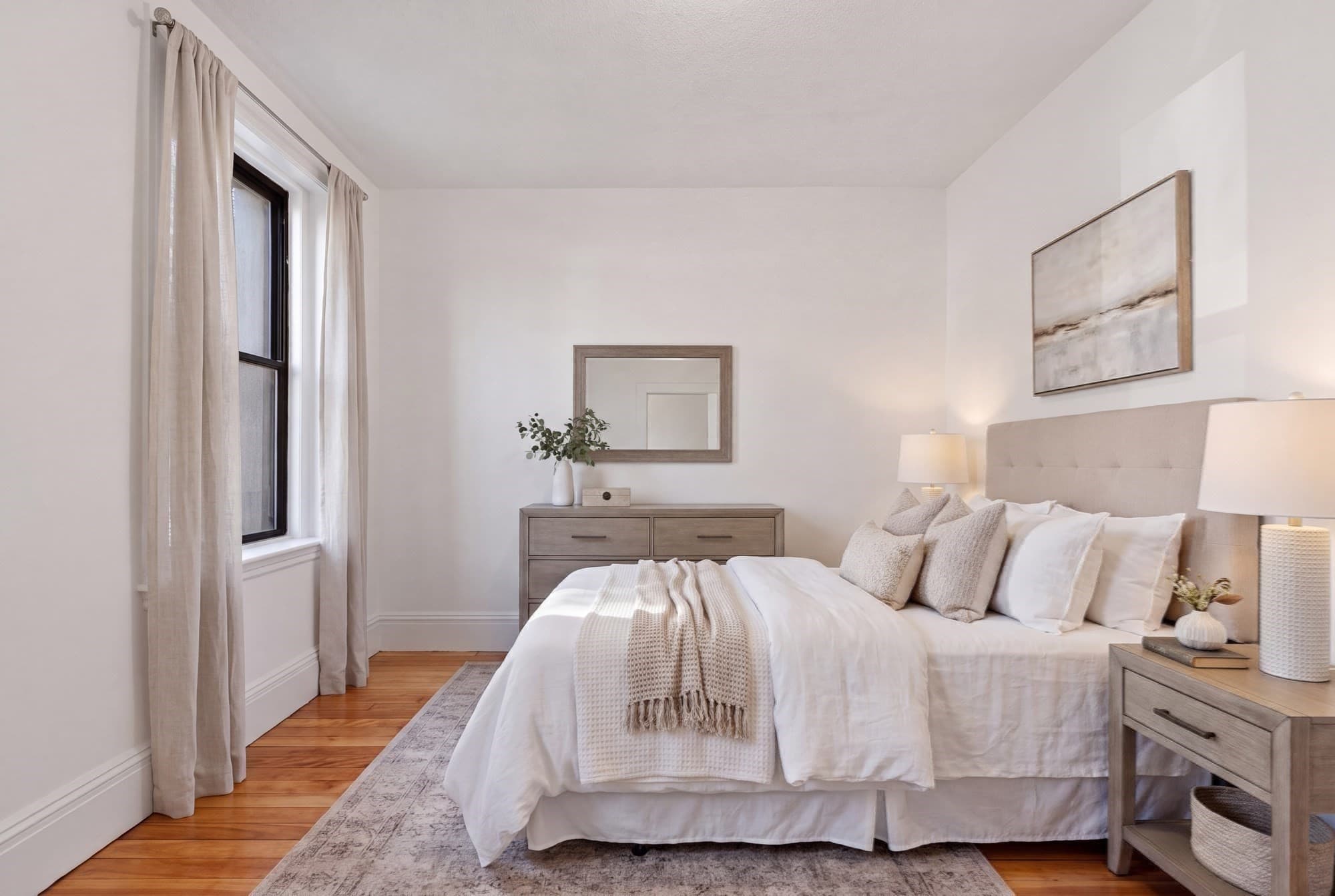 Condominium at 16 Glenville Ave Unit 1, Boston MA 02134, photo 4 of 20