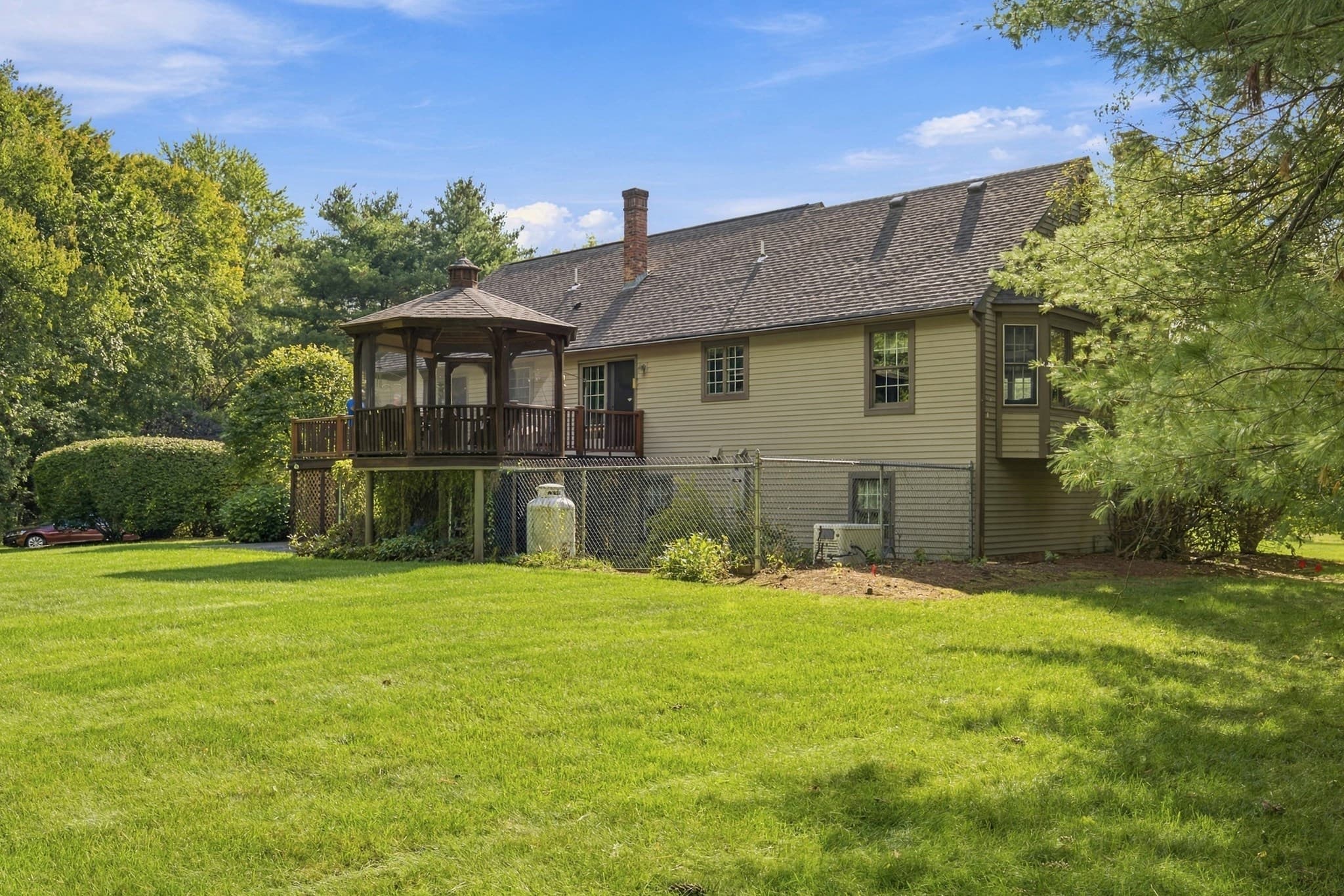 Single Family Residence at 423 Buxton Street, North Smithfield RI 02896, North Smithfield, photo 36 of 42