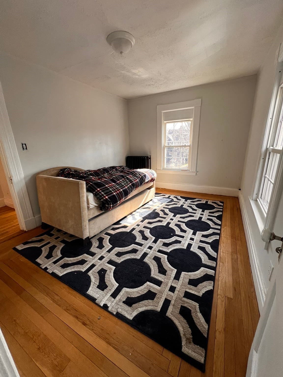 Single Family Residence at 186 Buckingham St., Springfield MA 01109, Springfield, photo 17 of 38