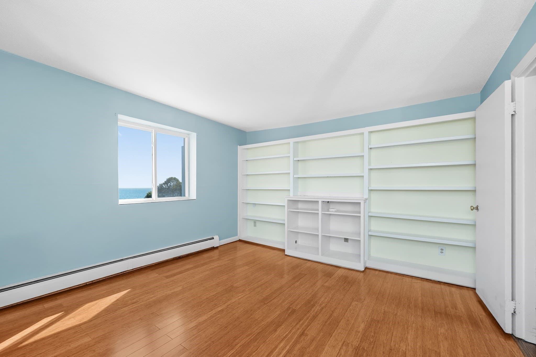 Condominium at 44 Lexington Ave # 42, Gloucester MA 01930, Gloucester, photo 12 of 29