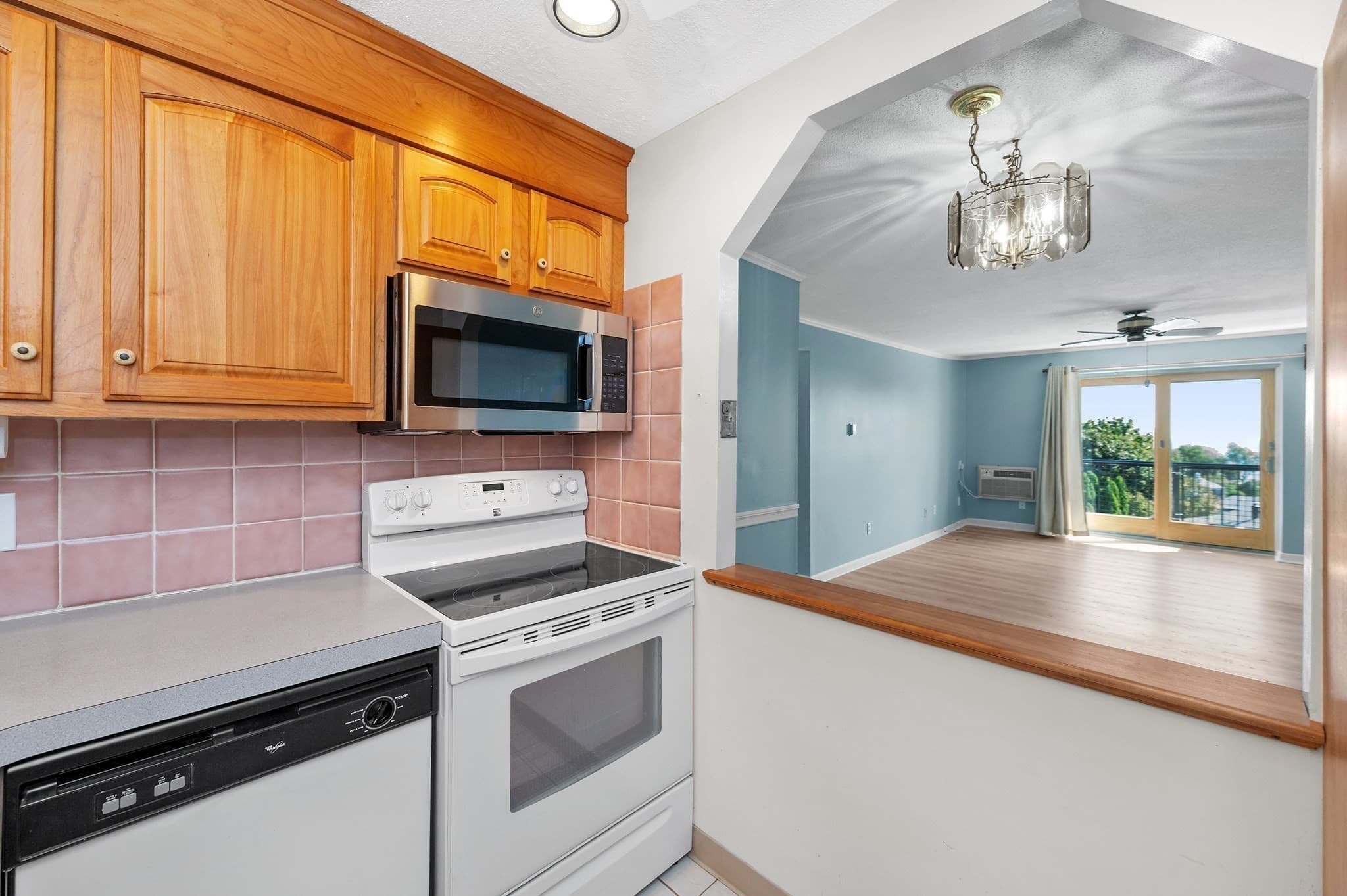Condominium at 44 Lexington Ave # 42, Gloucester MA 01930, Gloucester, photo 22 of 29