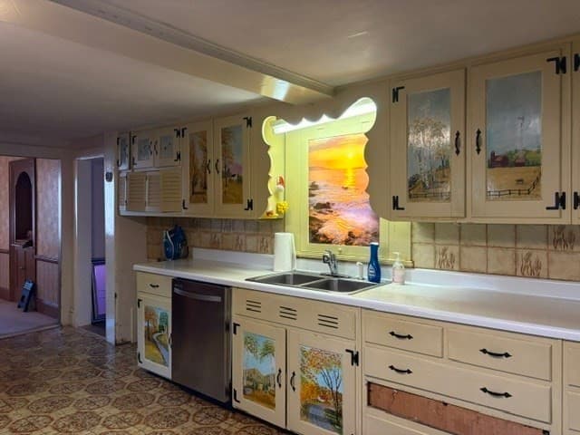 Single Family Residence at 62 Merrimack, Methuen MA 01844, Methuen, photo 3 of 25