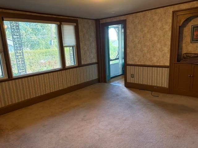 Single Family Residence at 62 Merrimack, Methuen MA 01844, Methuen, photo 10 of 25