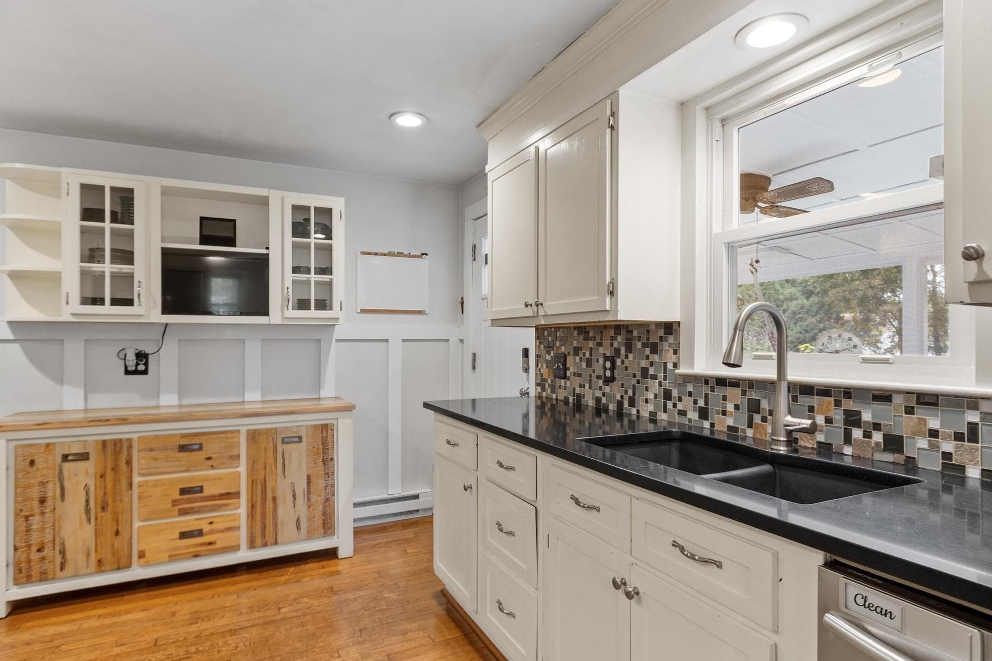 Single Family Residence at 55 Posco Ave, Leominster MA 01453, Leominster, photo 7 of 41