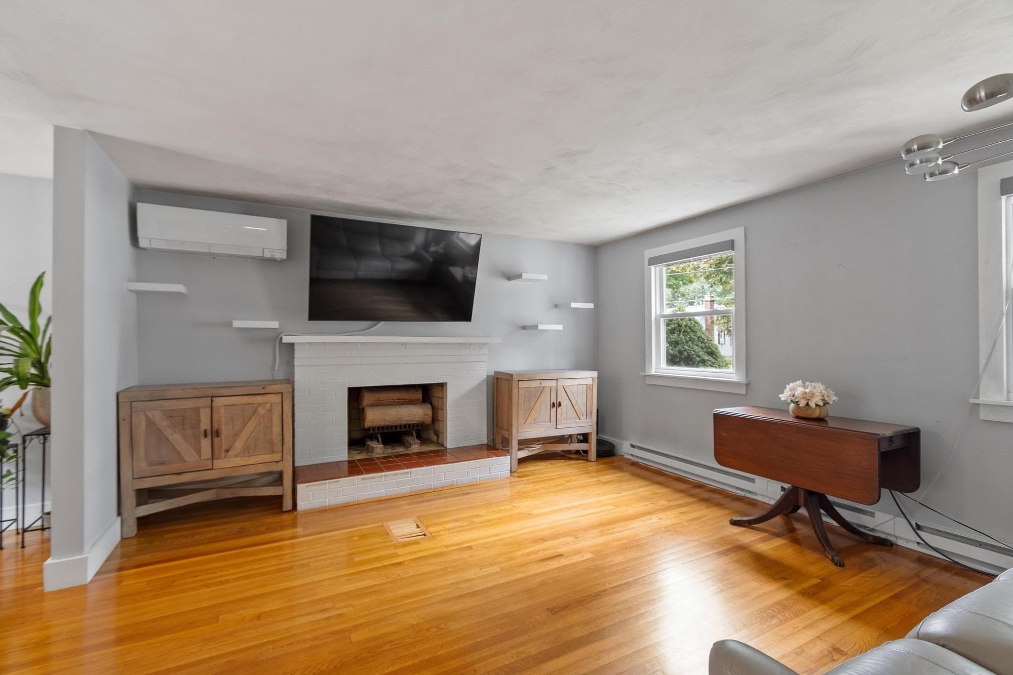Single Family Residence at 55 Posco Ave, Leominster MA 01453, Leominster, photo 10 of 41
